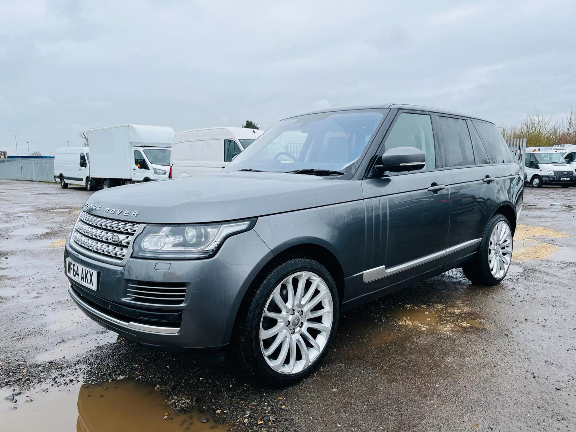 ** ON SALE ** Land Rover Range Rover Vogue 4.4 SDV8 2014 '64 Reg' 4WD - Sat Nav - A/C - No Vat - Image 3 of 36