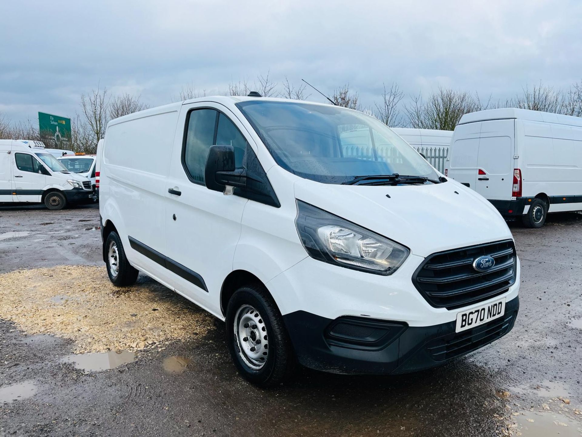 ** ON SALE **Ford Transit Custom 2.0 Ecoblue 105 300 Leader L1H1 PanelVan 2020 '70 Reg'-Bulkhead