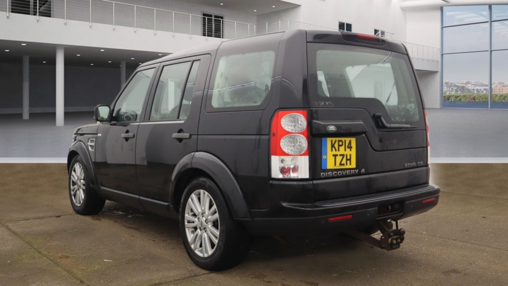 ** ON SALE **Land Rover Discovery 4 255 GS 3.0 SDV6 2014 '14 Reg' -Alloy Wheels -Parking Sensors - Image 3 of 9