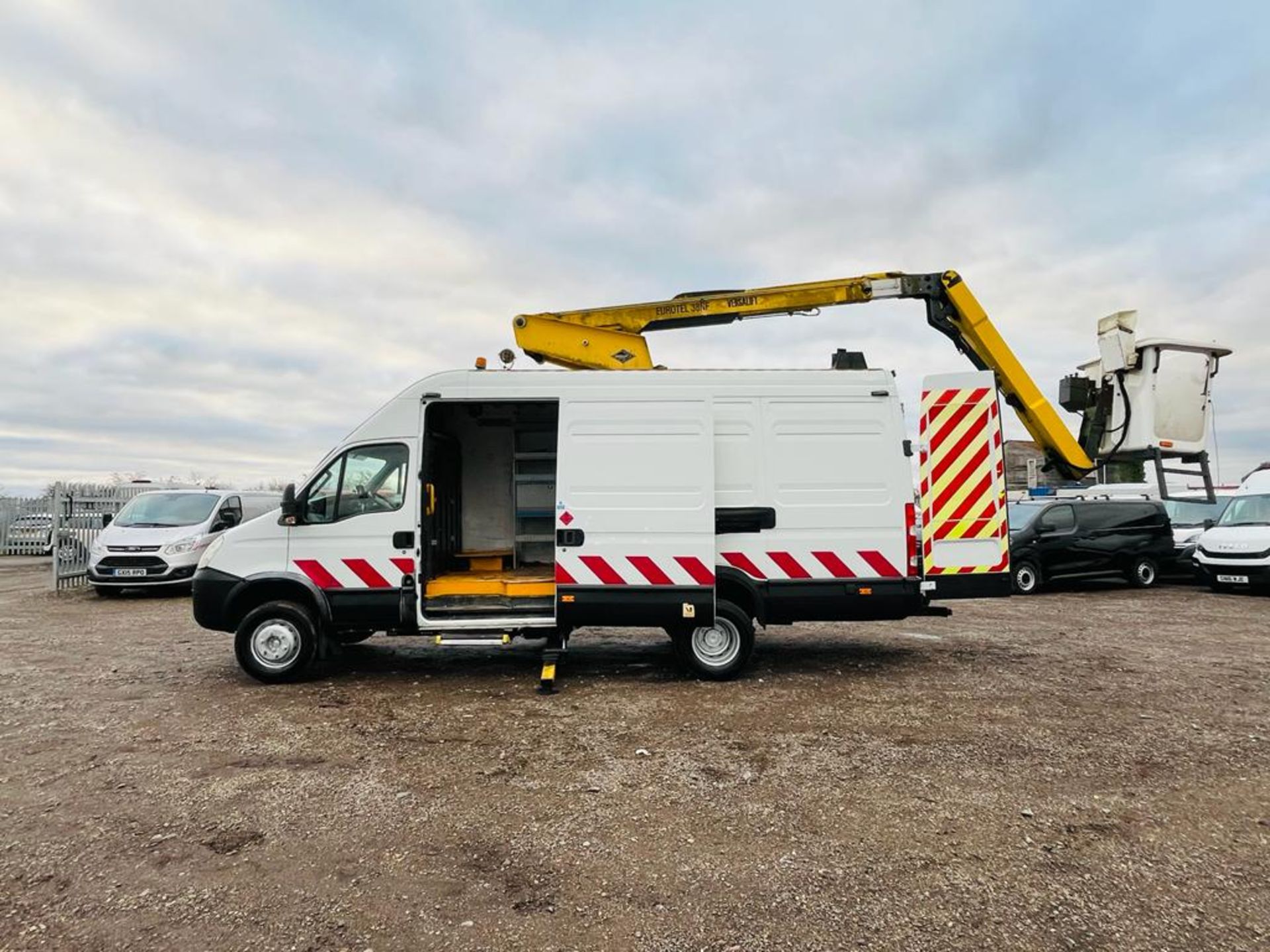 ** ON SALE ** Iveco Daily 3.0 HPI 65C18 L4 H3 Cherry Picker 2009 '58 Reg' Twin Rear Axle - Image 6 of 31