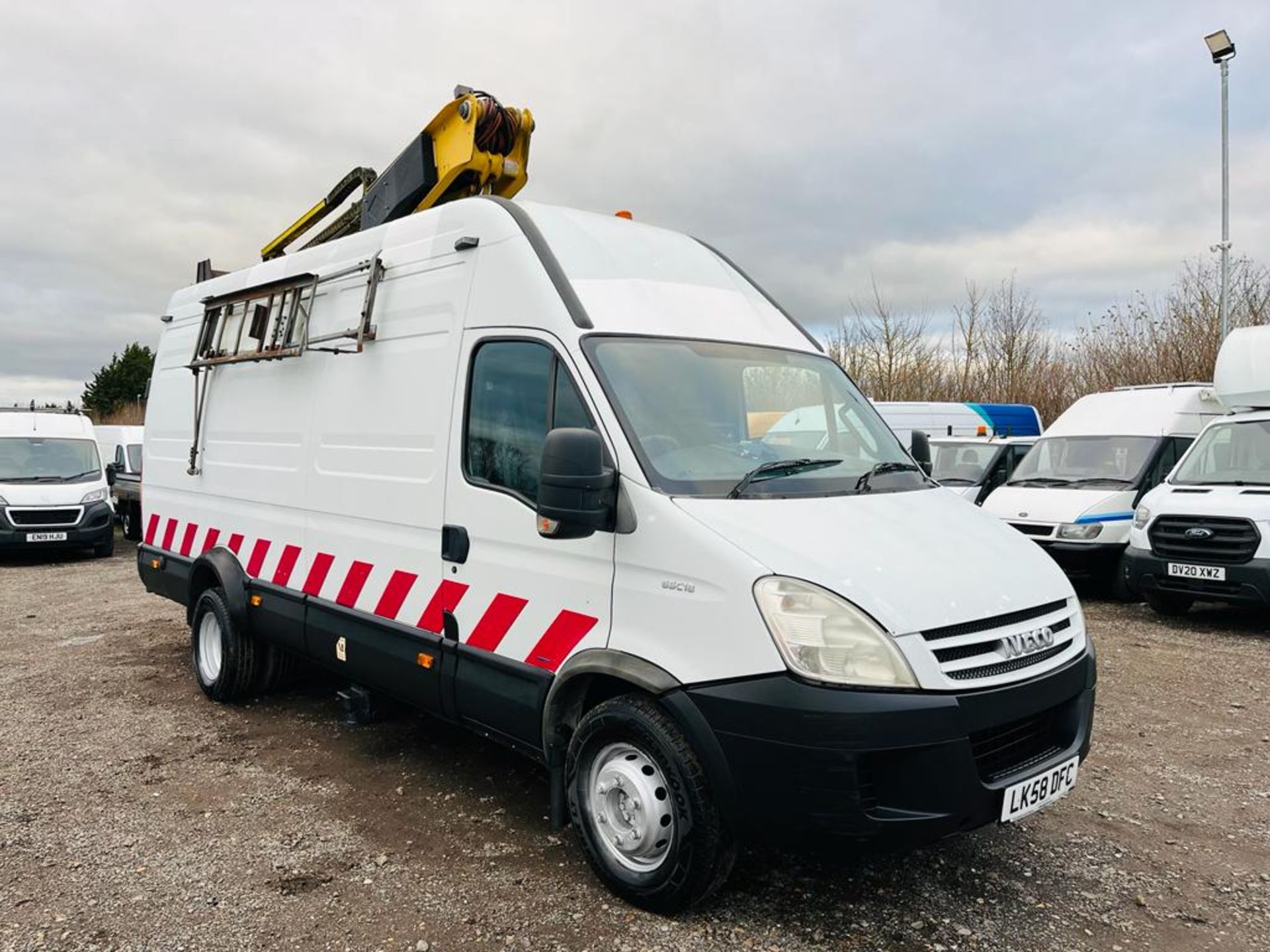 ** ON SALE ** Iveco Daily 3.0 HPI 65C18 L4 H3 Cherry Picker 2009 '58 Reg' Twin Rear Axle - Image 2 of 31
