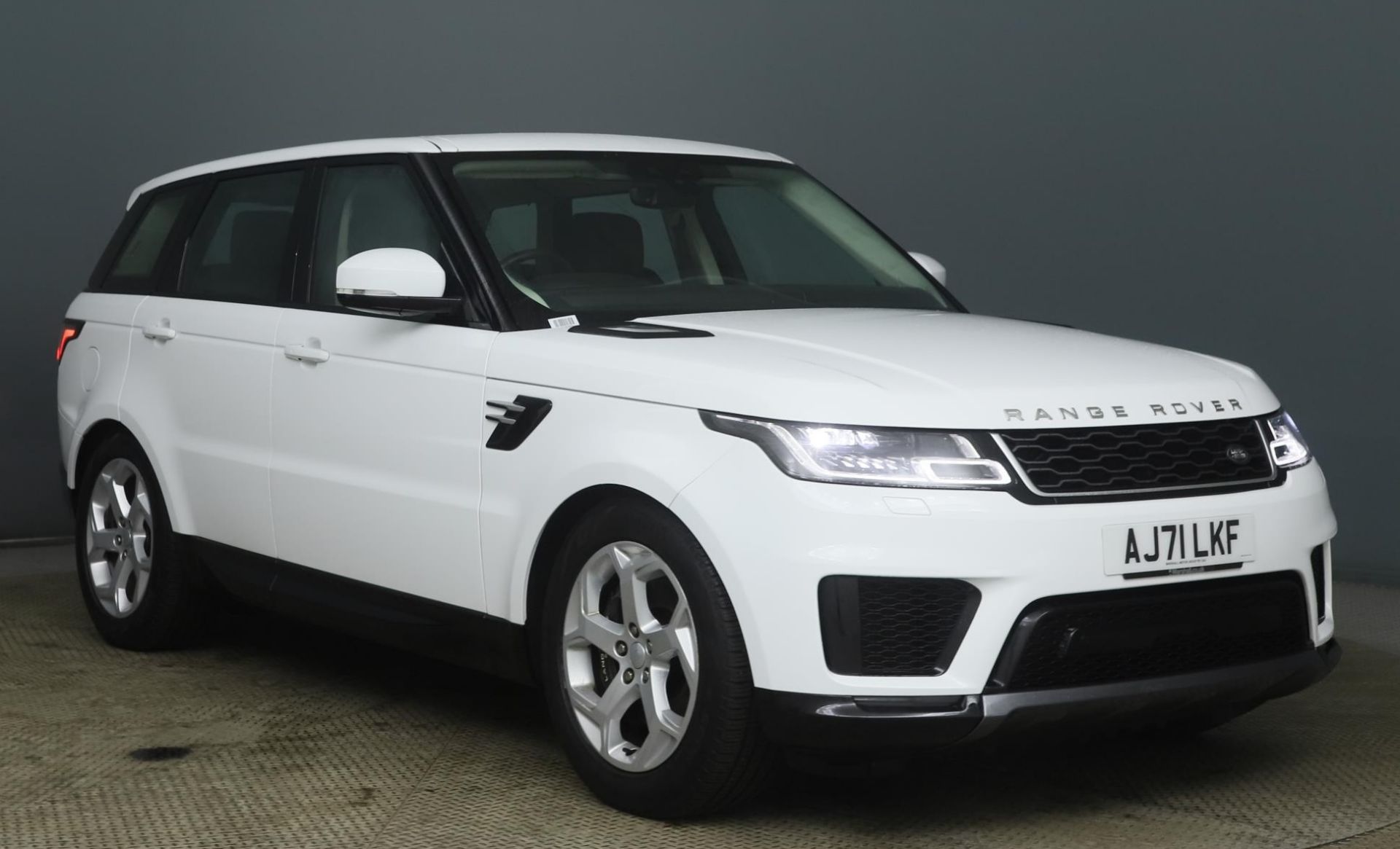 ** ON SALE ** Land Rover Range Rover sport 3.0 P400 HSE 2022 '71 Reg' 4WD - Sat Nav - A/C