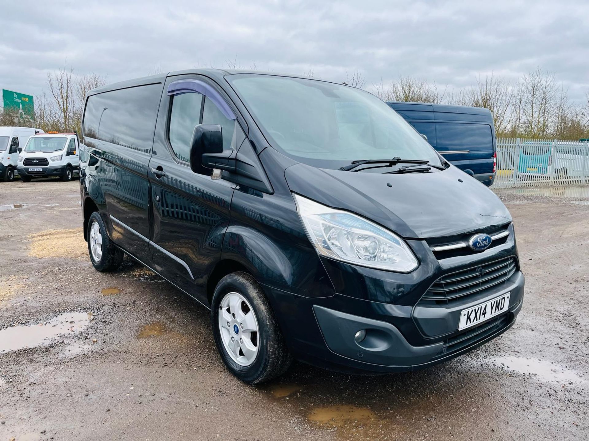 ** ON SALE ** Ford Transit Custom Limited 125 TDCI 290 L1 H1 2014 '14 Reg' - Alloy Wheels - A/C