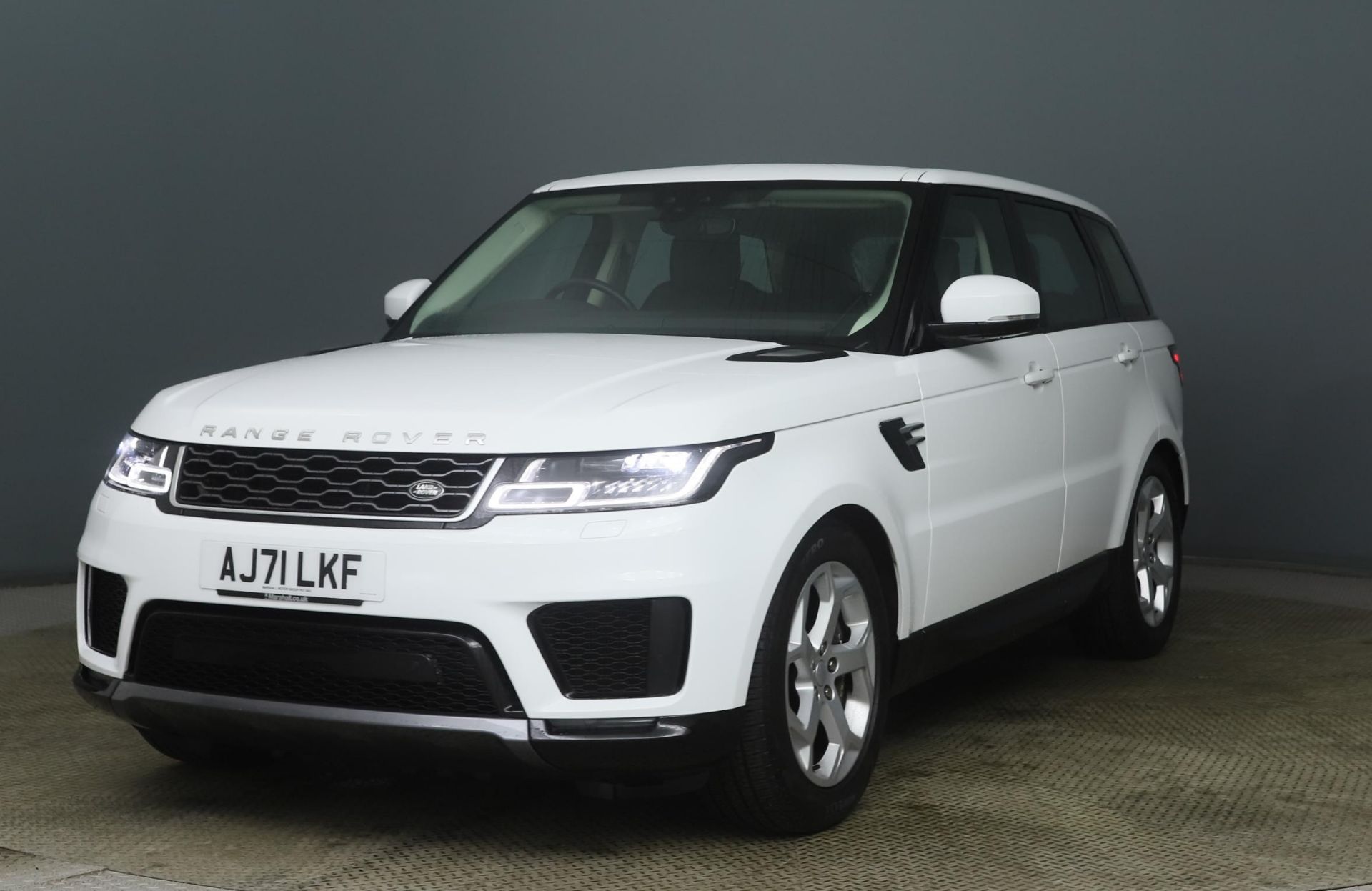 ** ON SALE ** Land Rover Range Rover sport 3.0 P400 HSE 2022 '71 Reg' 4WD - Sat Nav - A/C - Image 3 of 12