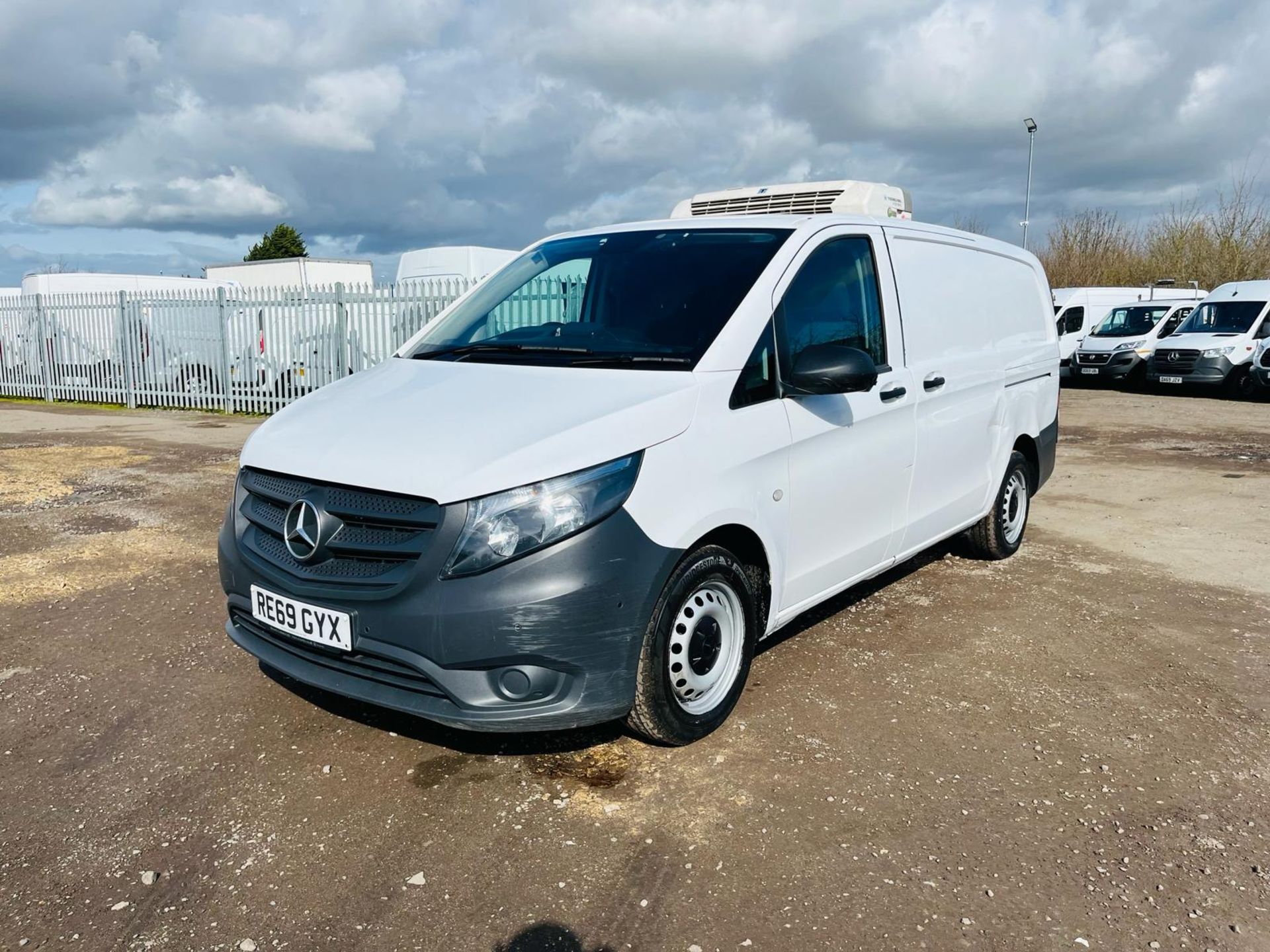 Mercedes Benz Vito 2.1 114 CDI BlueTec PURE Fridge/Freezer 2019 '69 Reg' - ULEZ Compliant - Bild 3 aus 29