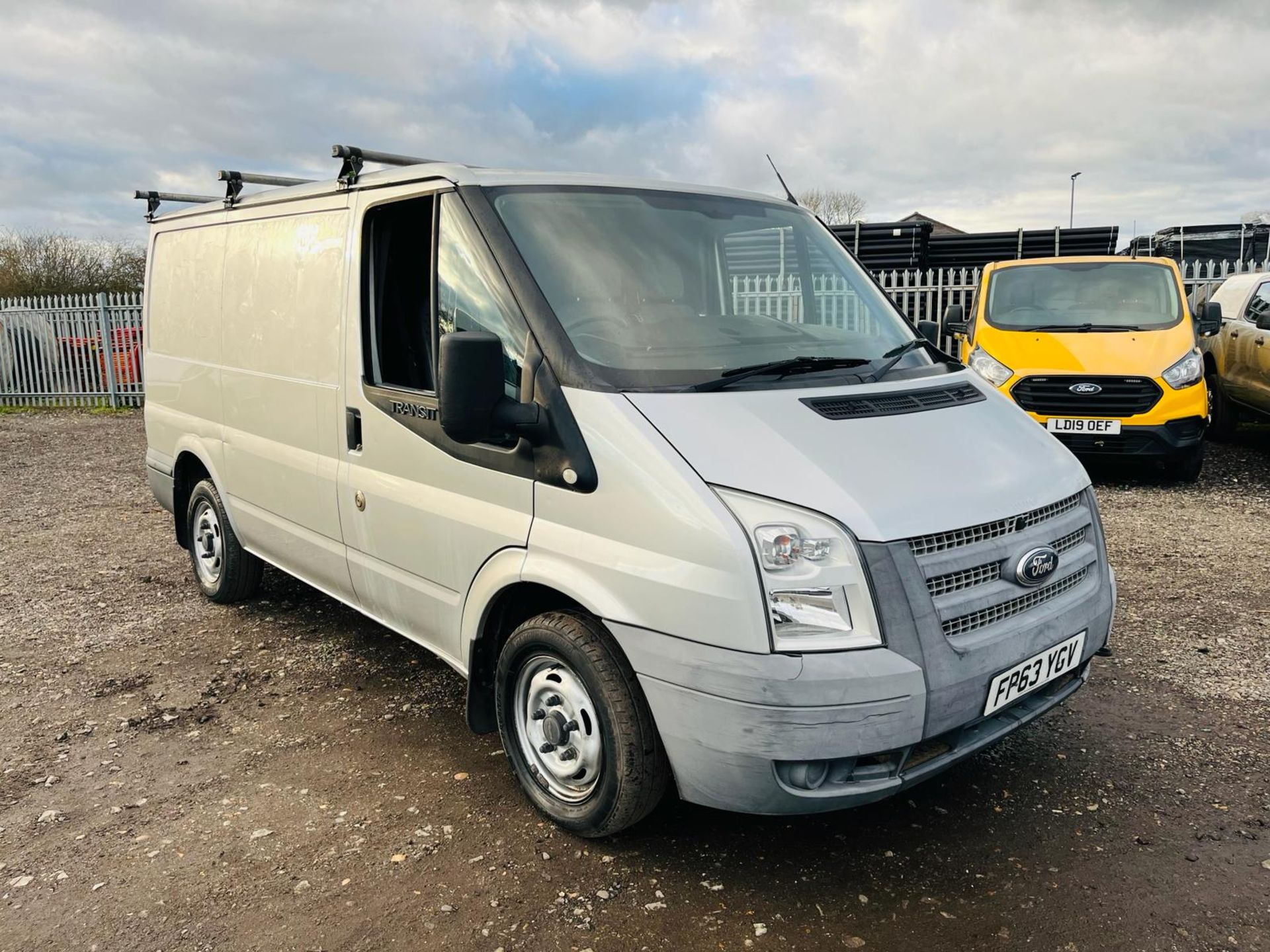 ** ON SALE ** Ford Transit 2.2 TDCI 125 FWD L1 H1 2013 '63 Reg' Panel Van - Only 83,892 Miles