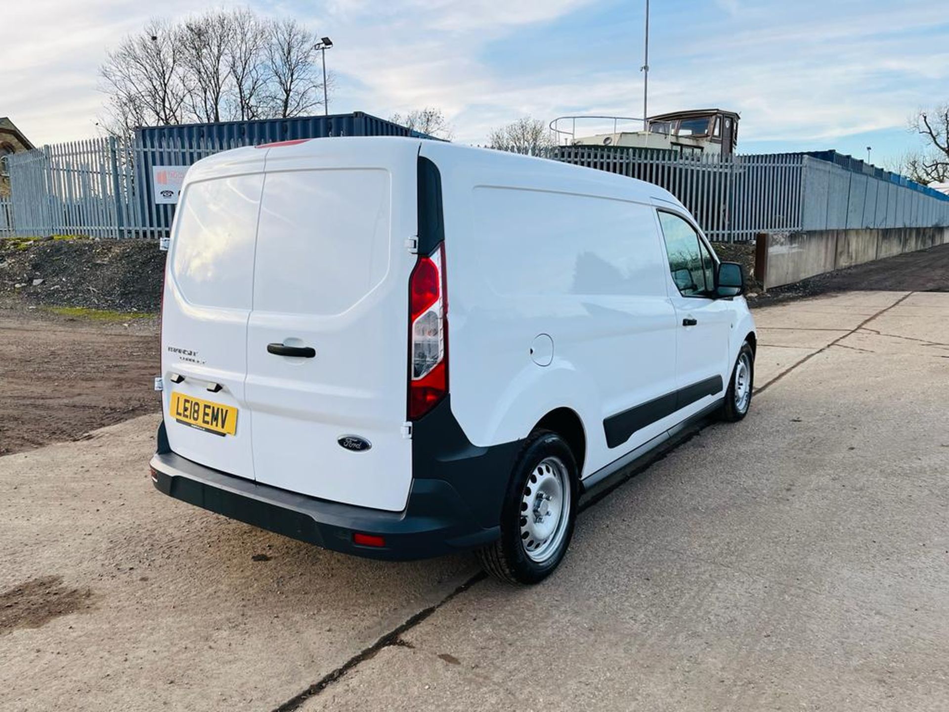 ** ON SALE ** Ford Transit Connect TDCI 75 210 1.5 2018 '18 Reg' ULEZ Compliant -Bluetooth Handsfree - Image 13 of 28