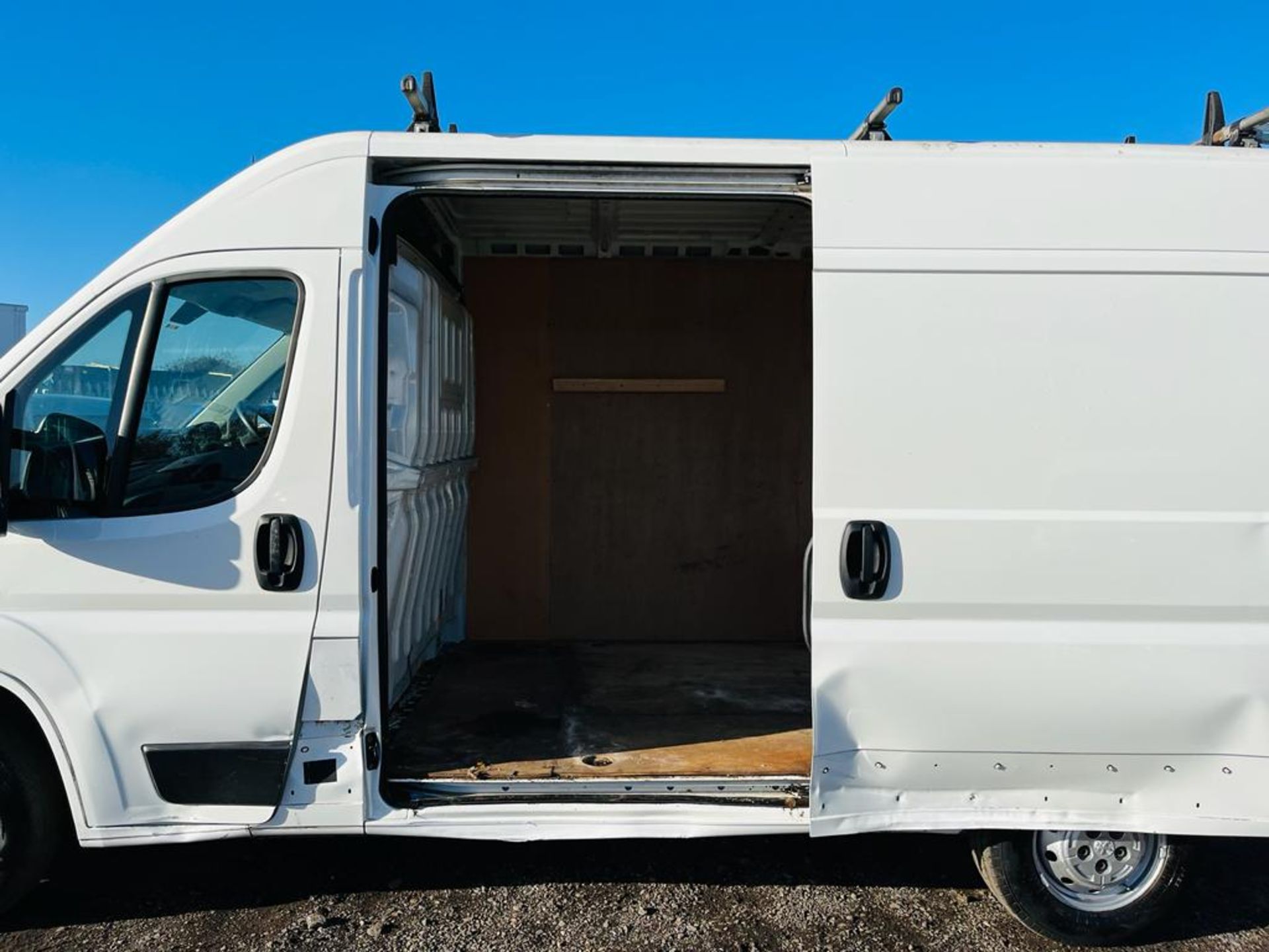 Peugeot Boxer Professional 2.0 BlueHDI L2 H2 2019 '19 Reg' - ULEZ Compliant - No Vat - Bild 6 aus 28