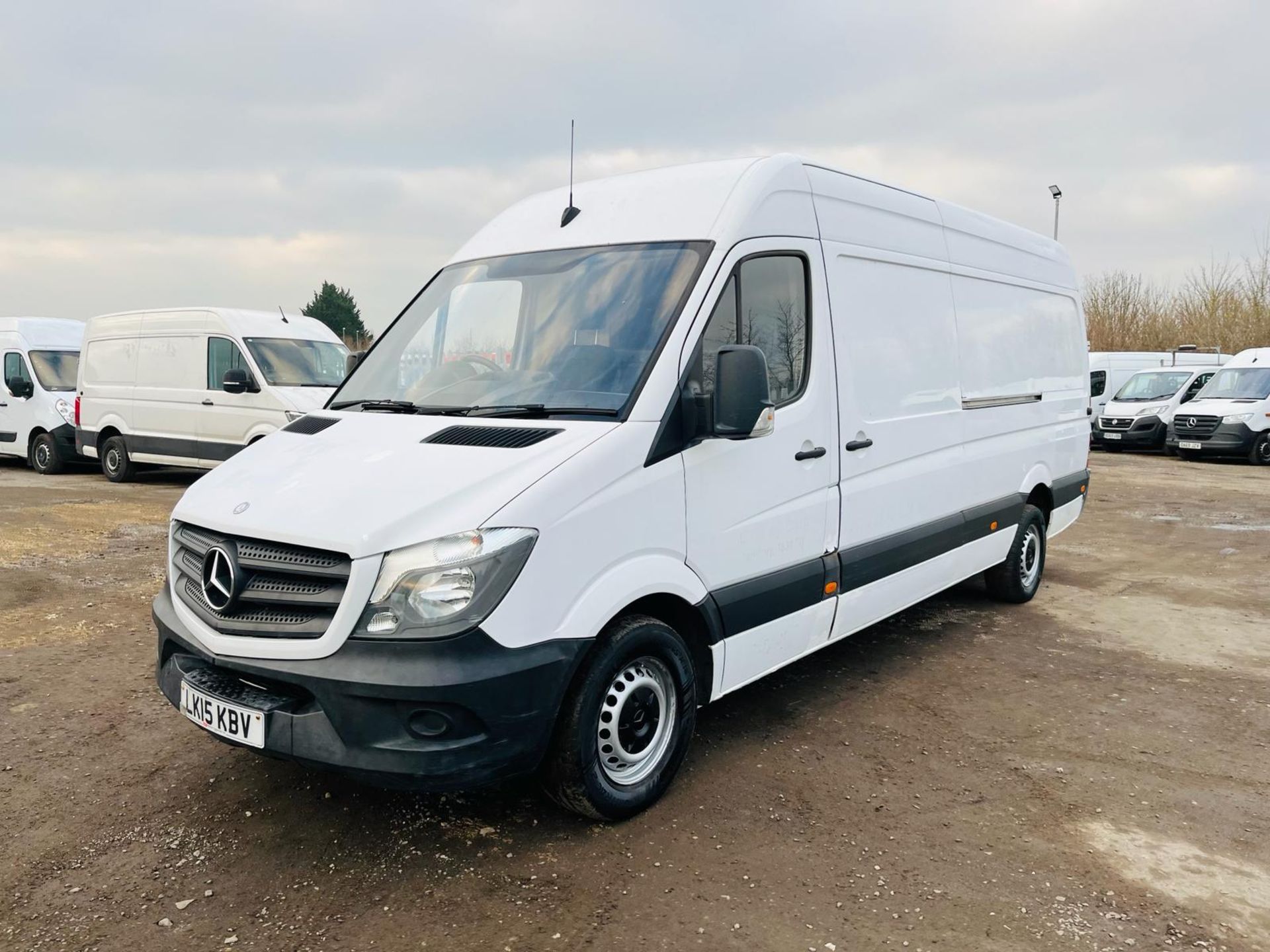 ** ON SALE ** Mercedes Benz Sprinter 2.1 313 CDI 3.5T L3 H3 2015 '15 Reg' Only 116,972 Miles - Image 3 of 28