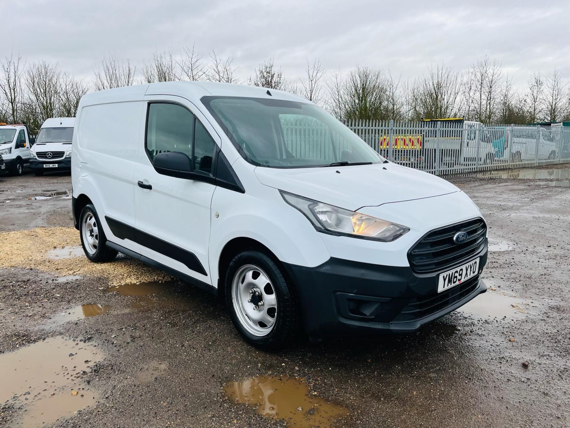 Ford Transit Connect 1.5 Ecoblue Leader 100 200 L1 H1 2020 '69 Reg' -ULEZ Compliant -1 Former Owner