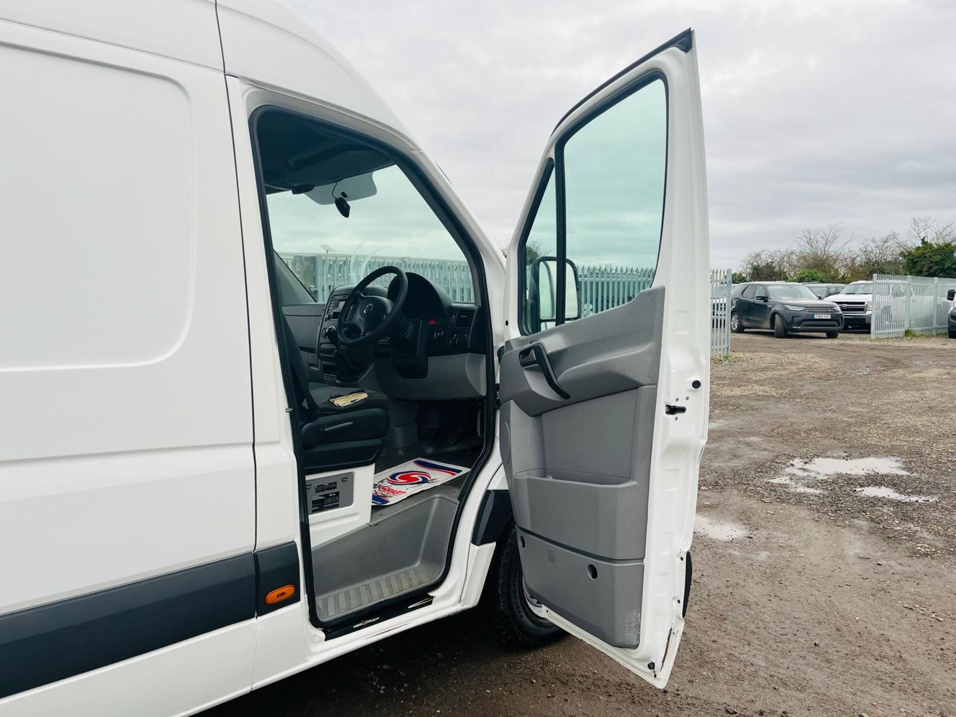 ** ON SALE ** Volkswagen Crafter 2.0 TDI CR35 136 L3 H3 2016 '16 Reg' - Panel Van - Image 13 of 26