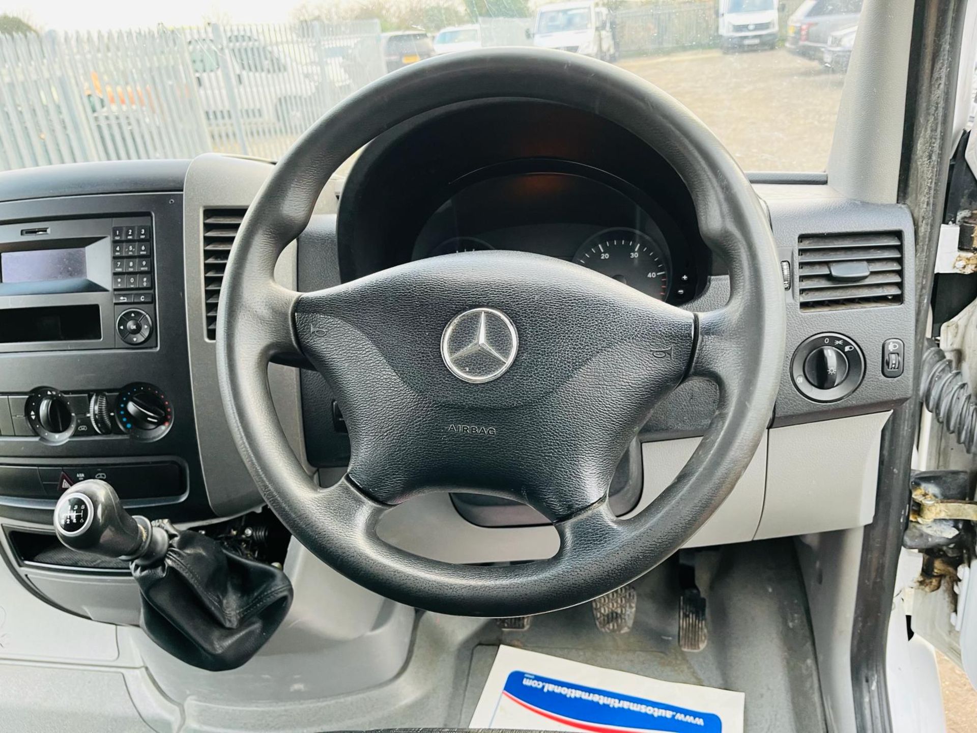 ** ON SALE ** Mercedes Benz Sprinter 2.1 313 CDI 3.5T L3 H3 2015 '15 Reg' Only 116,972 Miles - Image 19 of 28