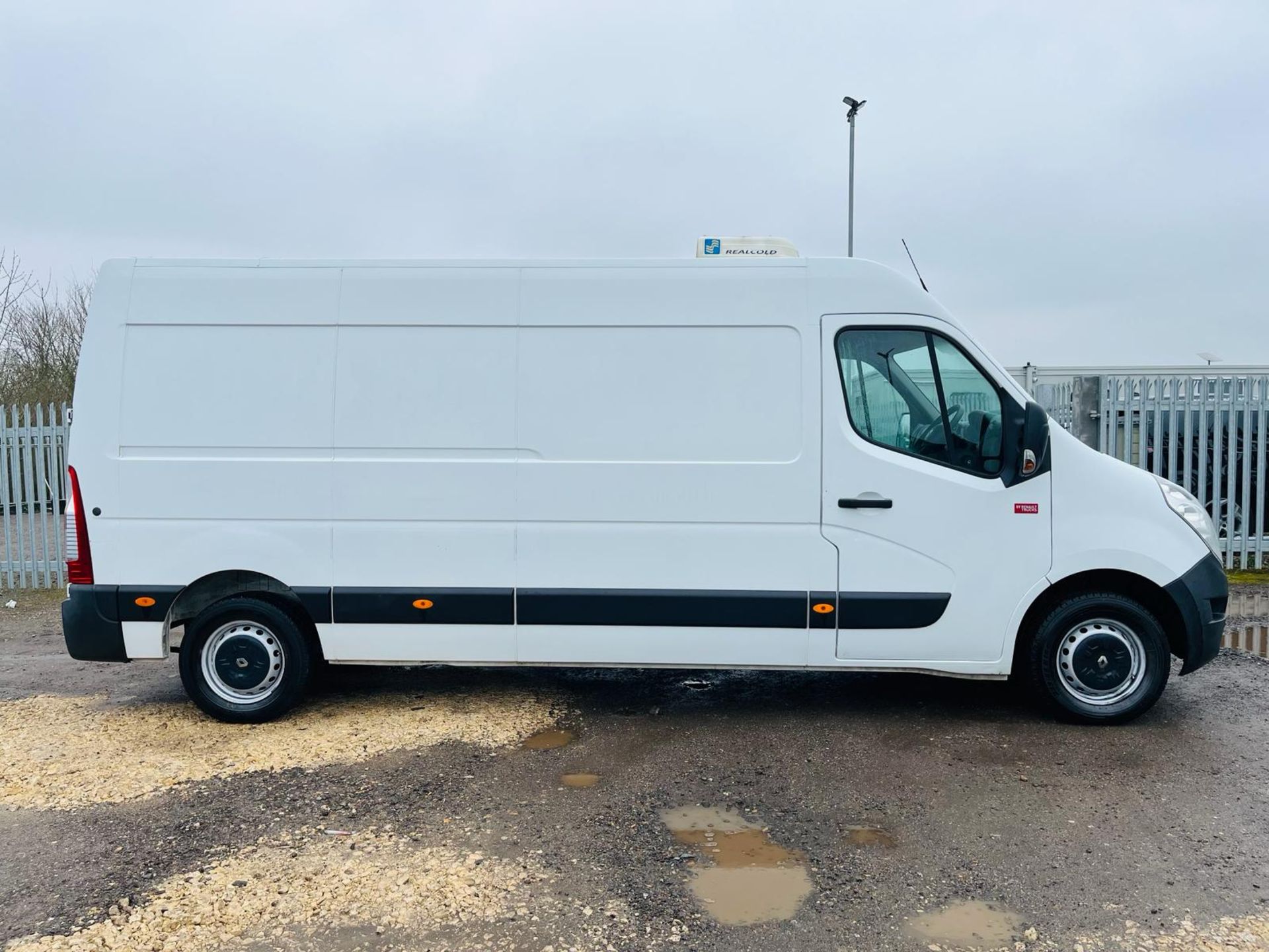 ** ON SALE ** Renault Master 125.35 Fridge/Freezer L3H2-ULEZ Compliant-1 Former Keeper - Image 14 of 29