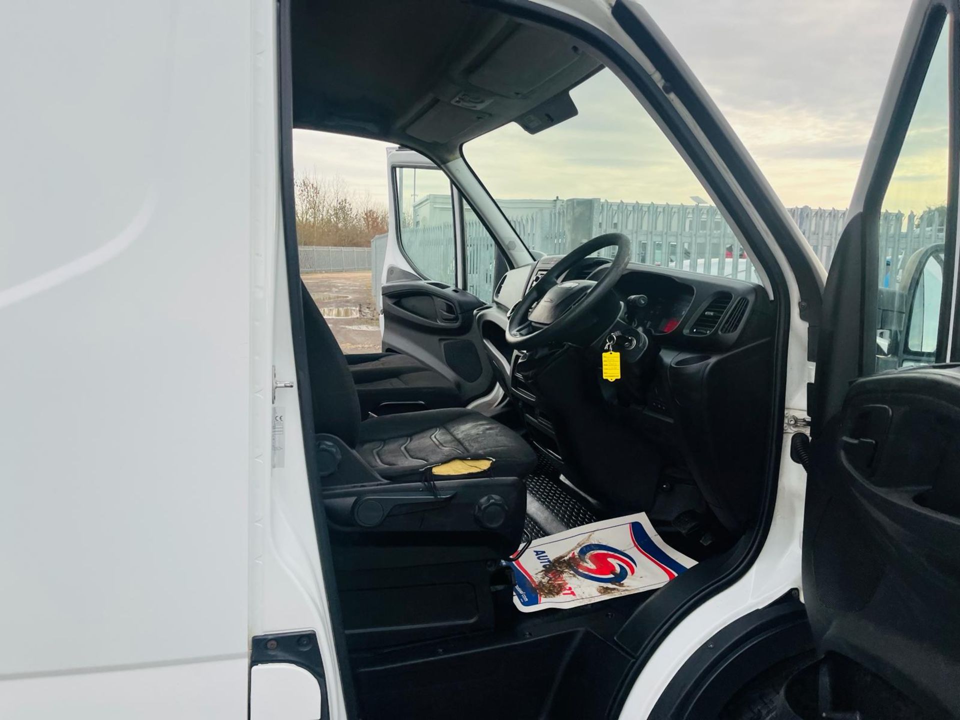 ** ON SALE ** Iveco Daily 2.3 HD 35S13 L3 H3 2017'17 Reg' Fridge/Freezer Unit - **RARE** - Bild 16 aus 28