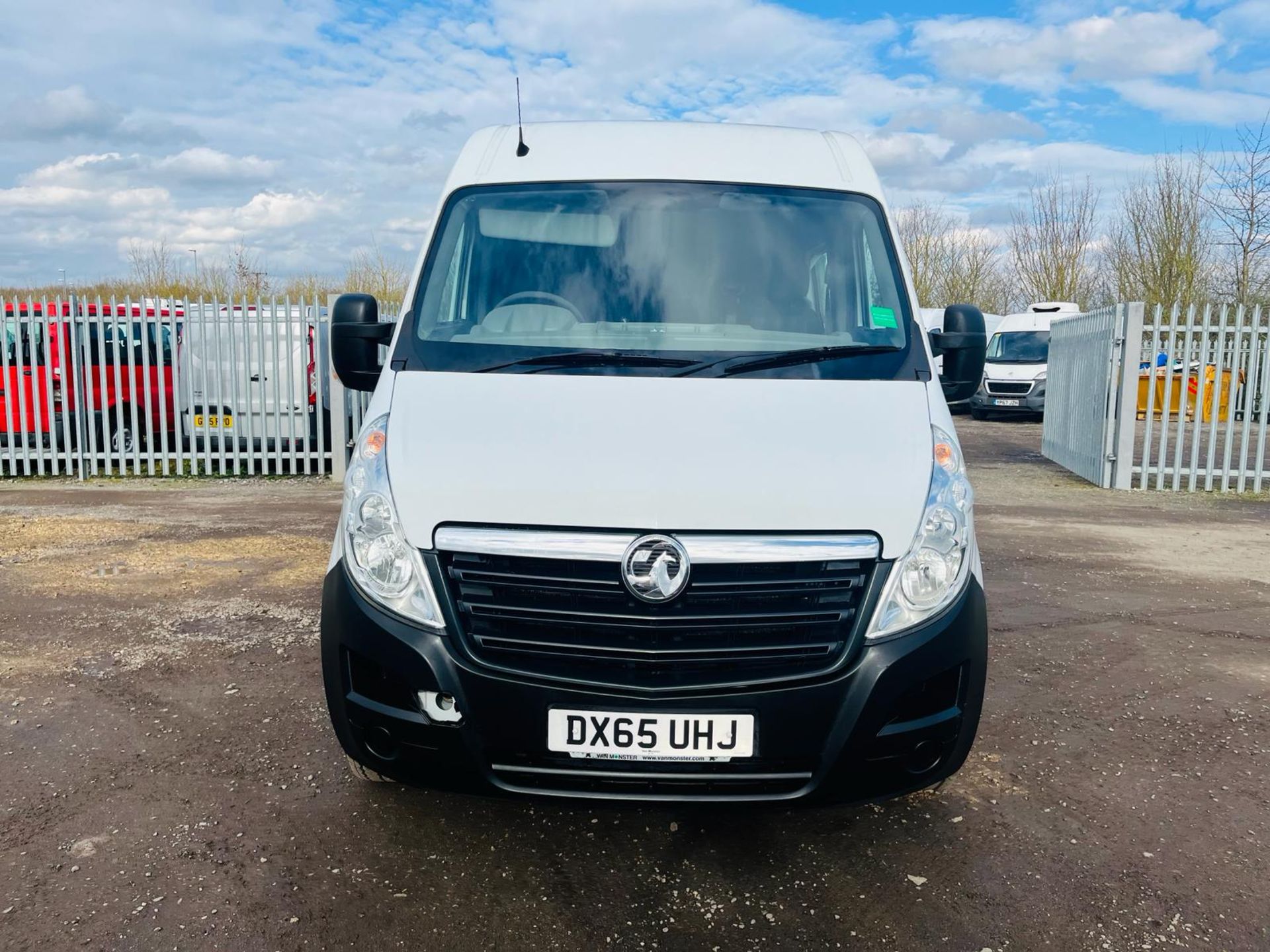 ** ON SALE ** Vauxhall Movano 2.3 CDTI 125 L2 H2 CrewVan 7 Seater 2015 '65 Reg' - No Vat - Image 2 of 28