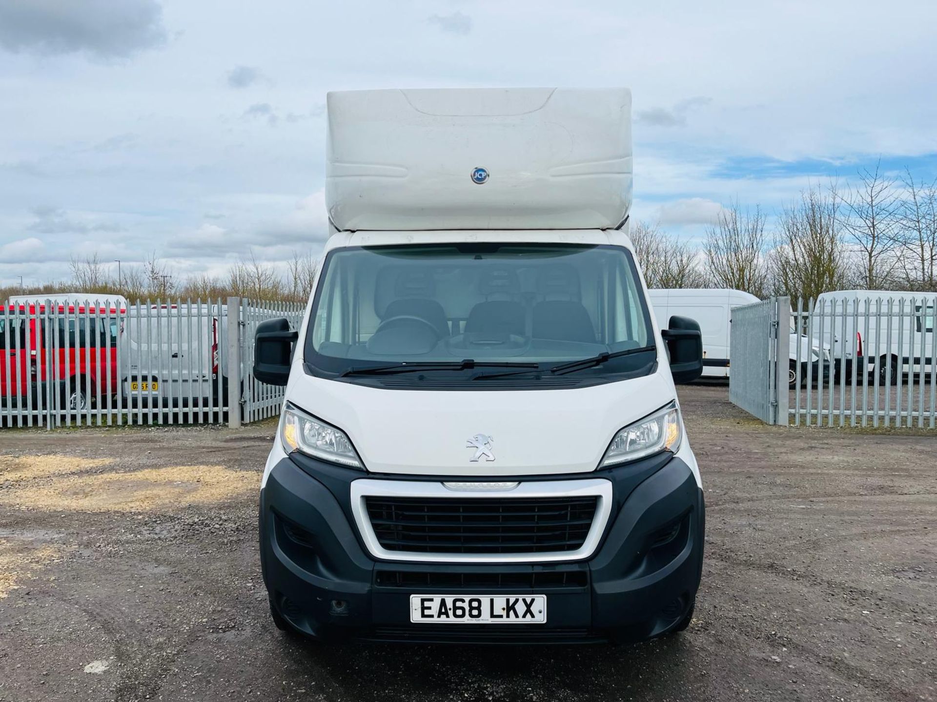 ** ON SALE ** Peugeot Boxer 2.0 BlueHDI 335 130 L3 Plus Luton 2018 '68 Reg' Sat Nav - A/C - ULEZ - Image 2 of 27