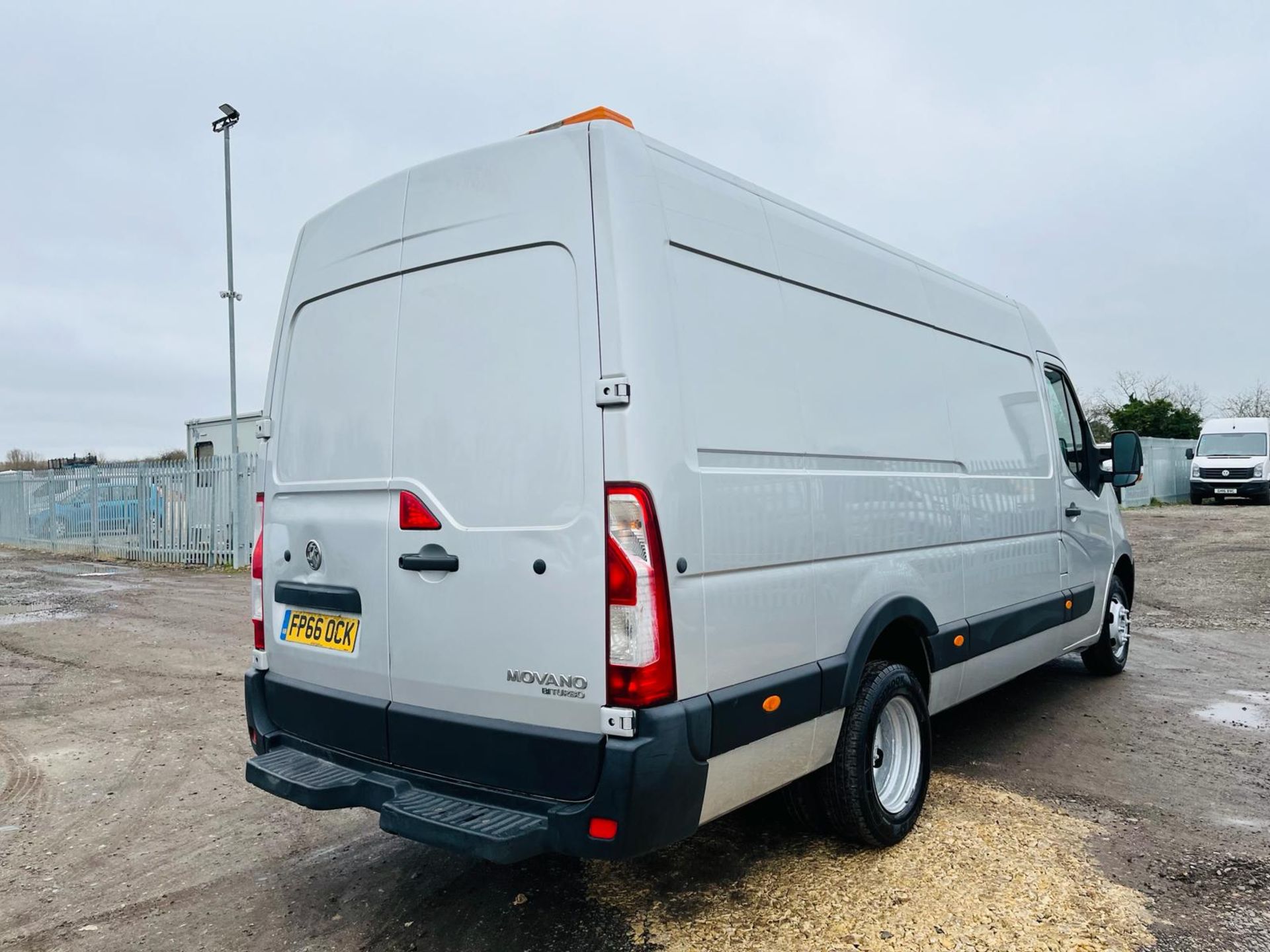 Vauxhall Movano 2.3 CDTI RWD B/T 136 E/F HD L4 H2 2017 '66 Reg' Twin Rear Axle-Sat Nav- RARE 3.5 Ton - Bild 12 aus 27