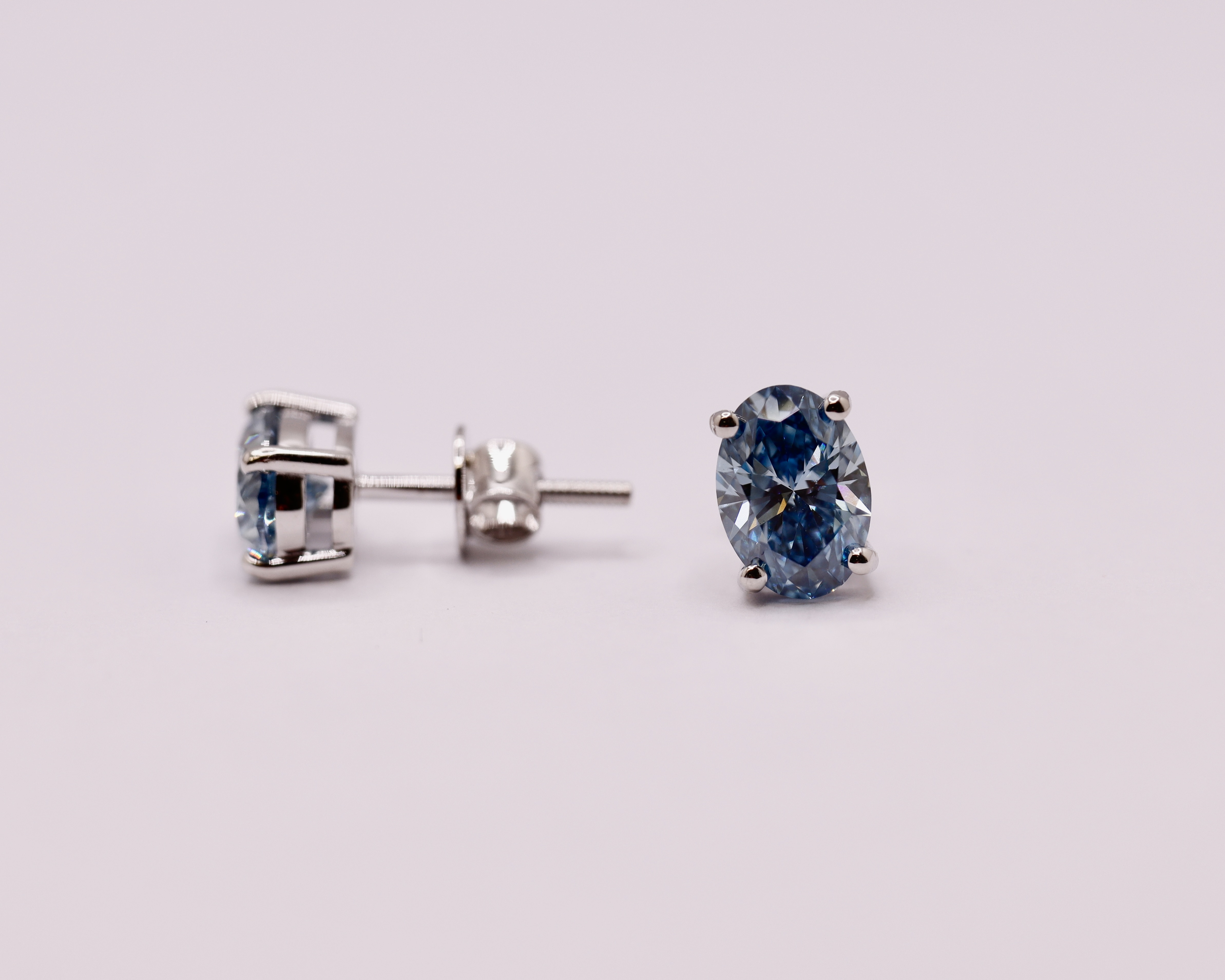 Fancy Blue Oval Cut 2.25 Carat Diamond 18Kt White Gold Earring Set -VS1 Clarity - Image 3 of 13