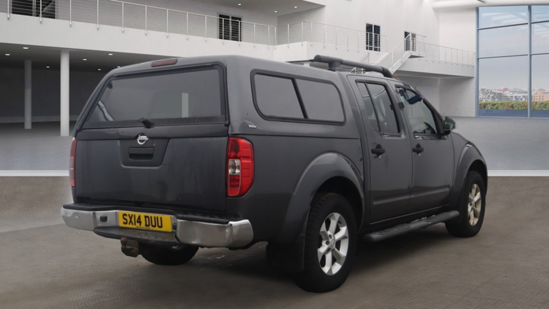 ** ON SALE ** Nissan Navara 2.5 DCI 190 4WD Tekna CrewCab Pickup -2014 '14 Reg'-Tow Bar -A/C - Bild 5 aus 9