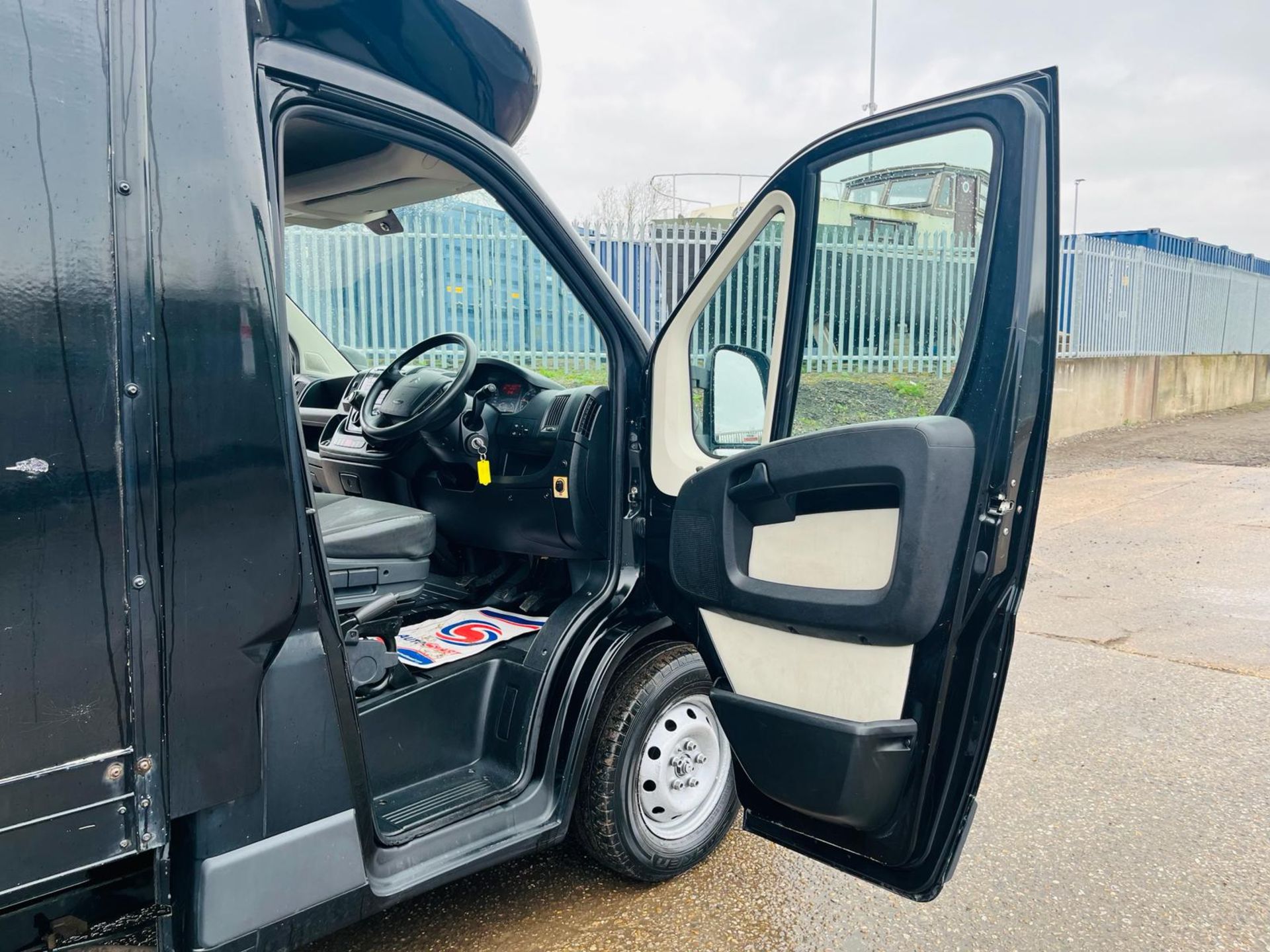 Citroen Relay 35 2.2 HDI 130 Luton L3 H1 2014 '14 Reg' -Tail Lift -Bluetooth Media - Image 15 of 28