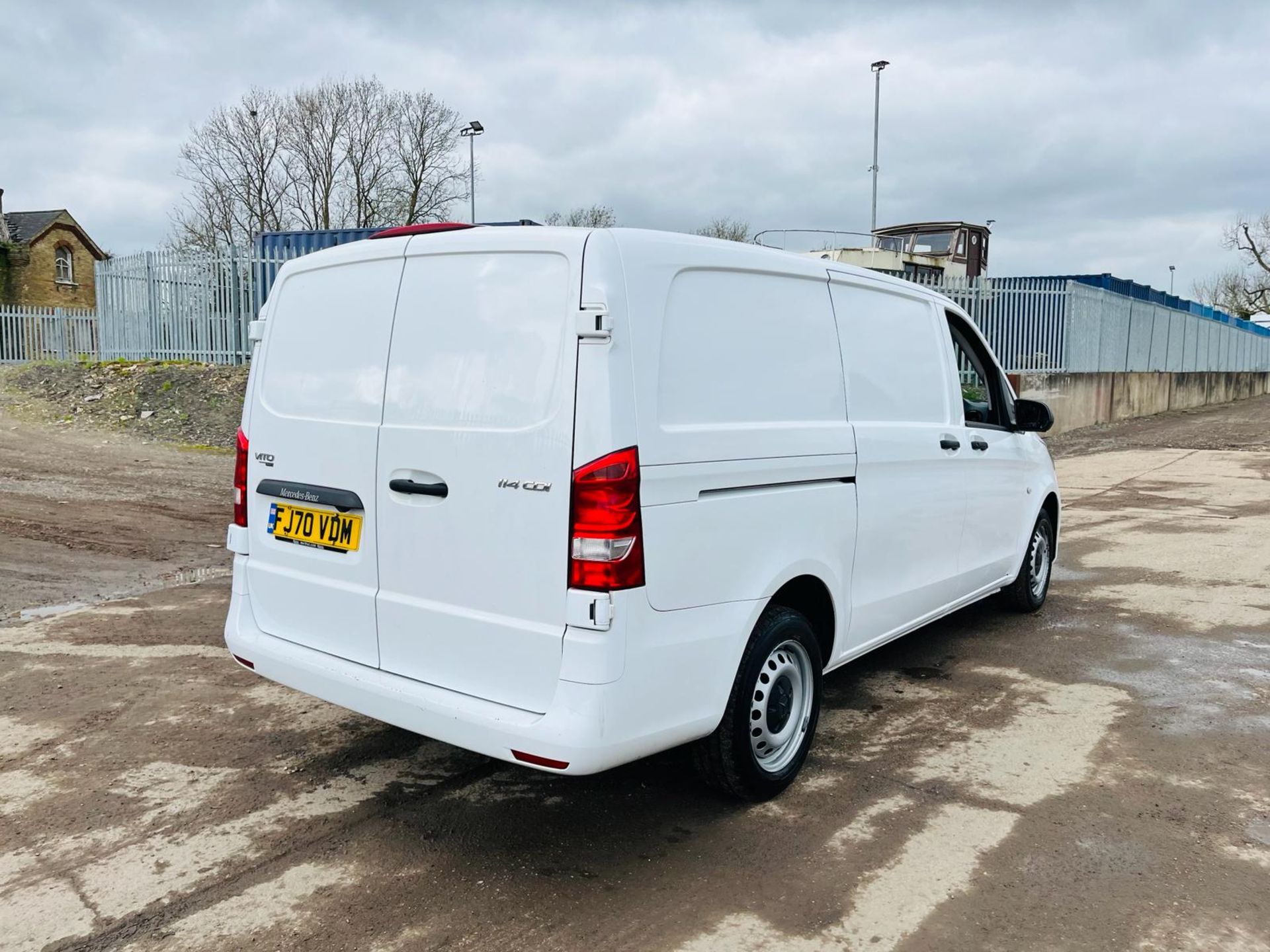 ** ON SALE ** Mercedes-Benz Vito 114 CDI Progressive L2 2020'70 Reg'- Start/Stop - ULEZ Compliant - Image 12 of 30