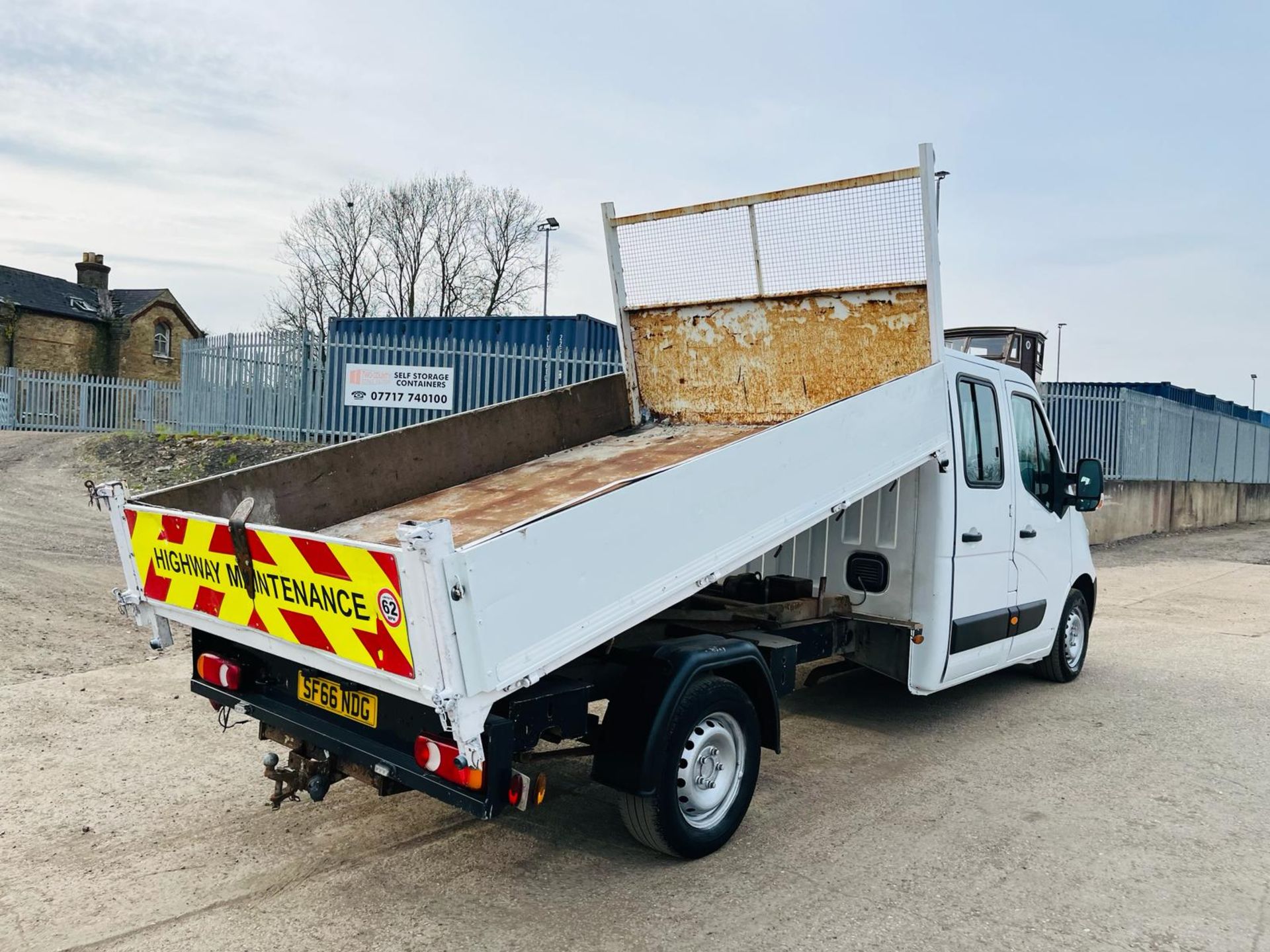 ** ON SALE ** Renault Master 2.3 TCI 125 Business Crewcab 3.5T Tipper 2016 '66 Reg'-Tow Bar-No VAT - Image 11 of 36