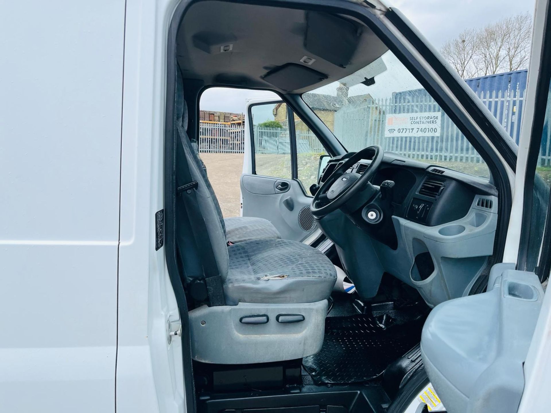 Ford Transit 350 RWD 2.2 TDCI 100 L3H3 PanelVan 2013 '63 Reg' -Bluetooth Handsfree -CD Player - Image 15 of 27