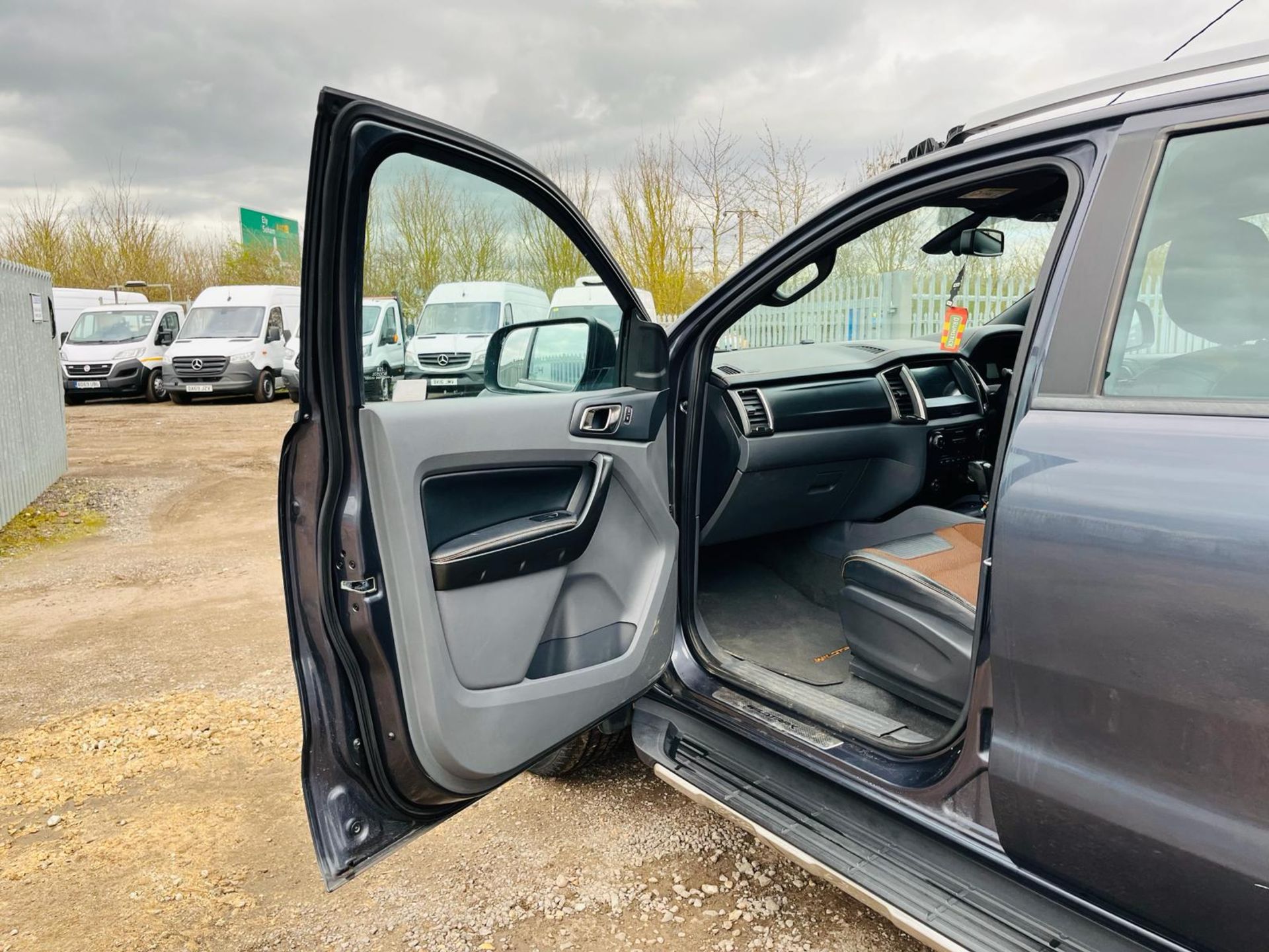 ** ON SALE ** Ford Ranger Wildtrak TDCI 200 4WD 3.2 Crew Cab 2017'17 Reg -Tow Bar -ULEZ Compliant - Image 20 of 34