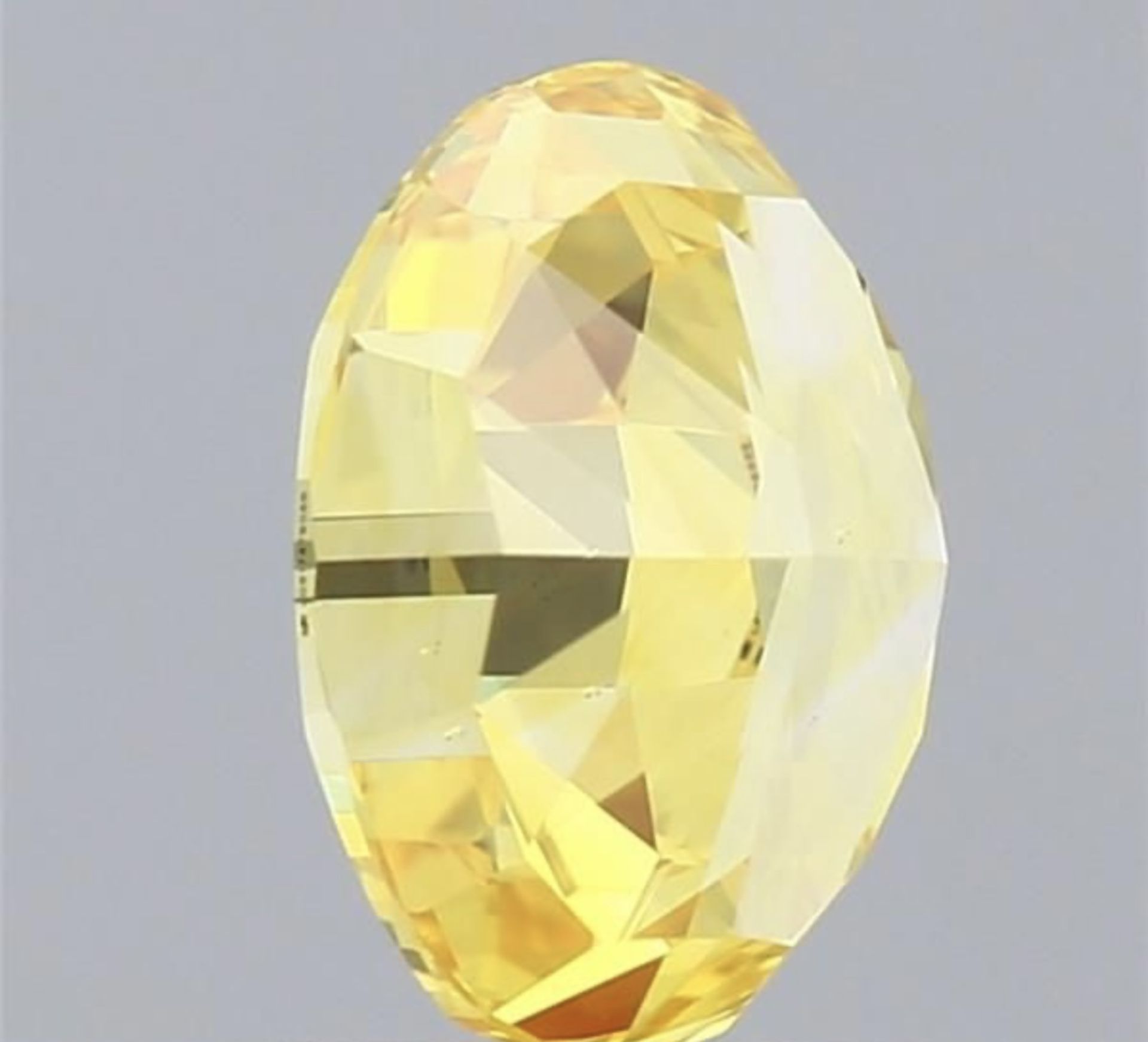 Oval Cut 2.00 Carat Diamond Fancy yellow Colour VS1 Clarity EX EX - IGI - Bild 4 aus 9