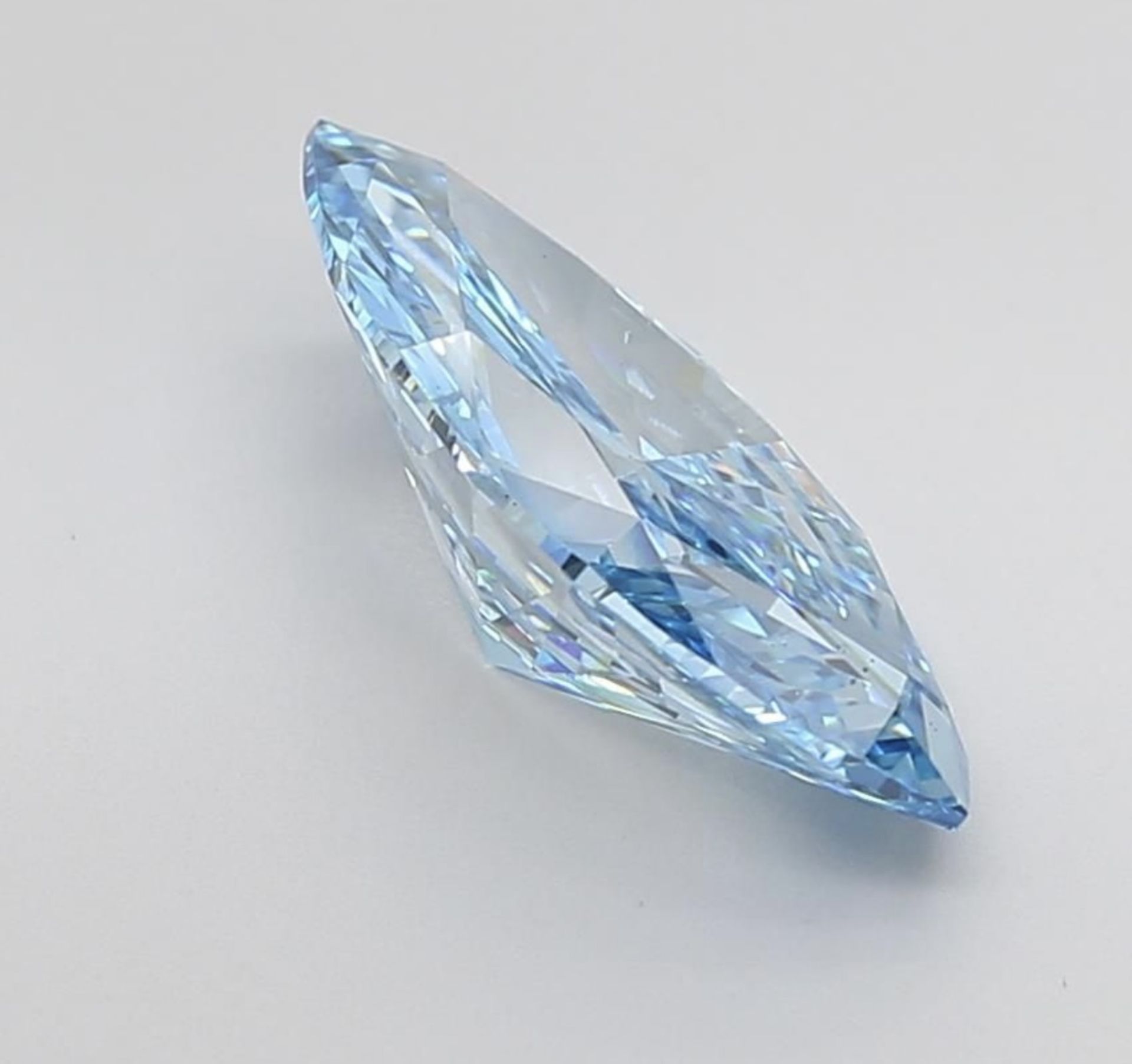 Marquise cut 4.02 Carat Diamond Fancy Blue Colour VS2 Clarity EX EX - IGI - Bild 5 aus 9