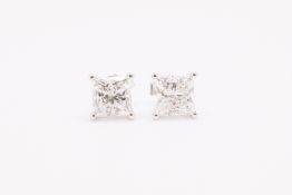 Princess Cut 2.00 Carat Natural Diamond Earrings 18kt White Gold - Colour D - VS Clarity- GIA