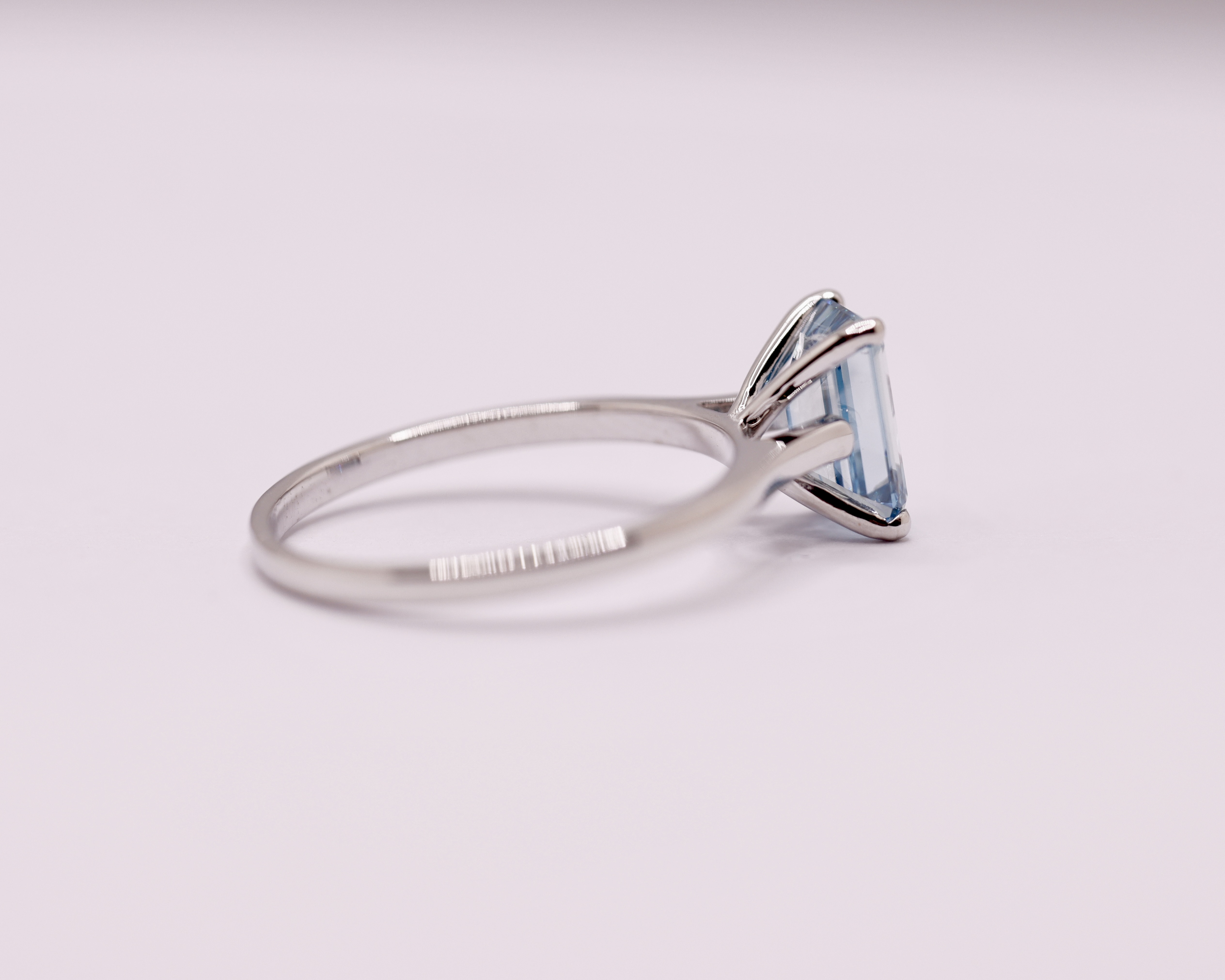 ** ON SALE ** Fancy Blue Emerald Cut 1.50 Carat Diamond 18Kt White Gold Ring -VS1 Clarity - Image 5 of 7