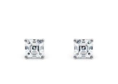 ** ON SALE ** Asscher 2.10 Carat Diamond Earrings Set in 18kt White Gold - E Colour VS Clarity - GIA