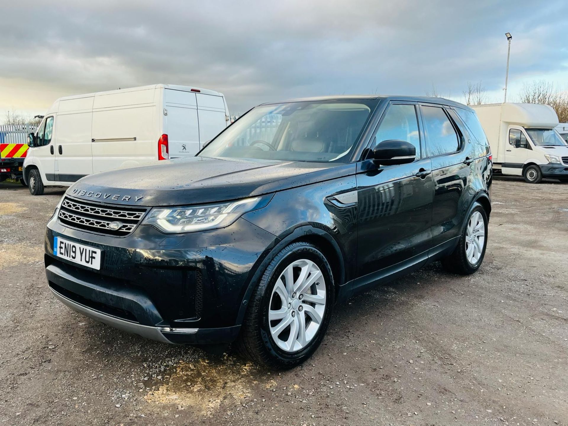 Land Rover Discovery 306 SE Van 3.0 SD6 2019 '19 Reg' - A/C-Navigation-Alloy Wheels- ULEZ Compliant - Bild 3 aus 31