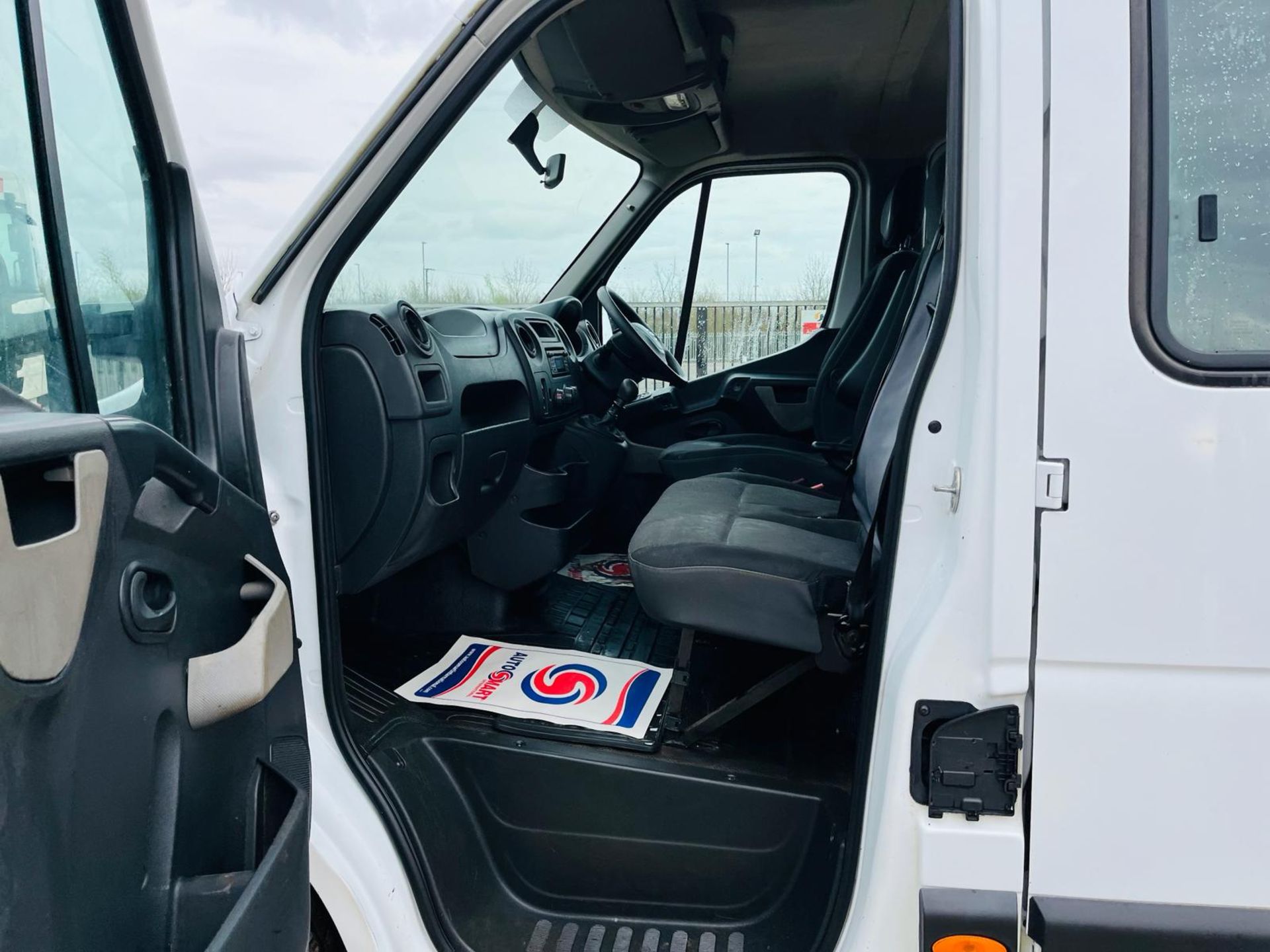 Nissan NV400 Dropside SE DCI 130 F35 2.2 L3 H1 2019 '68 Reg' - ULEZ Compliant - Dropside Body - Bild 19 aus 30