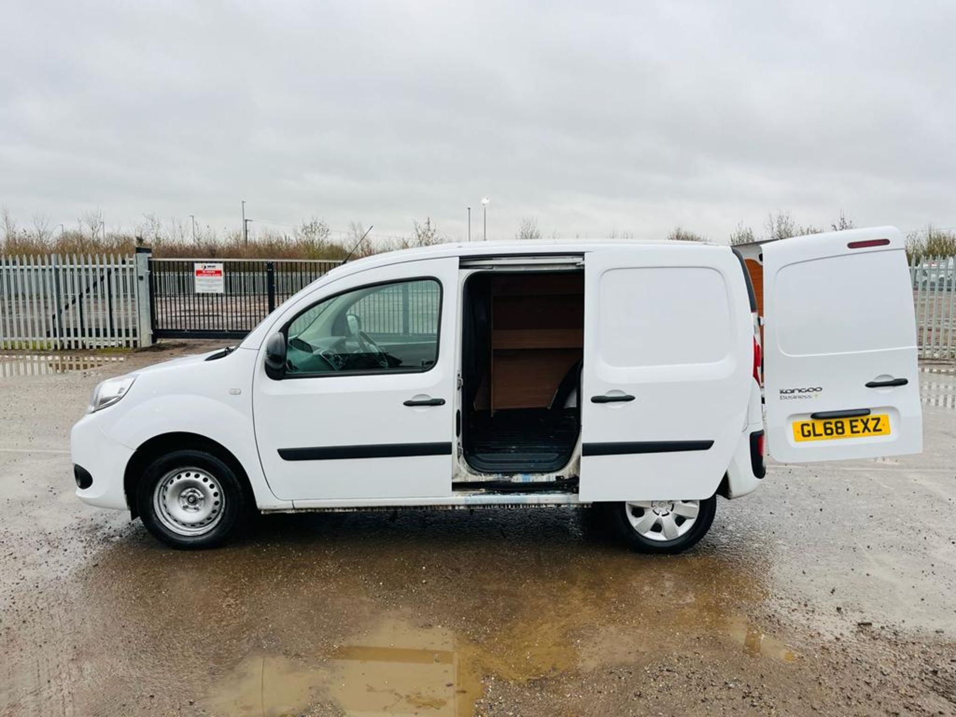 Renault Kangoo 1.5 ML19 DCI Energy 75 Business+ 2018 '68 Reg' - ULEZ Compliant - Air Conditioning - Image 5 of 28