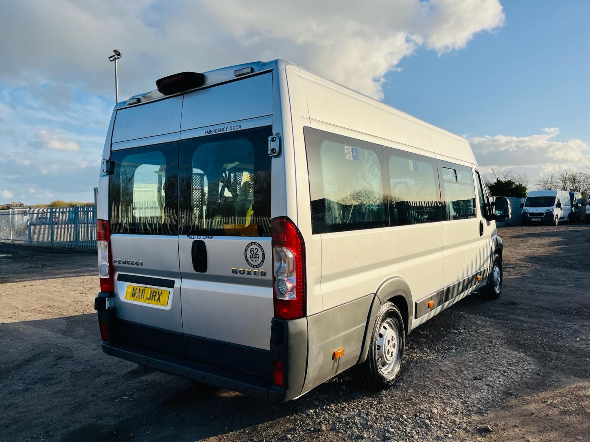 ** ON SALE ** Peugeot Boxer 435 2.0 HDI Minibus L4 H2 2011'11 Reg' -1 Former Keeper-Extra Long Wheel - Image 15 of 31