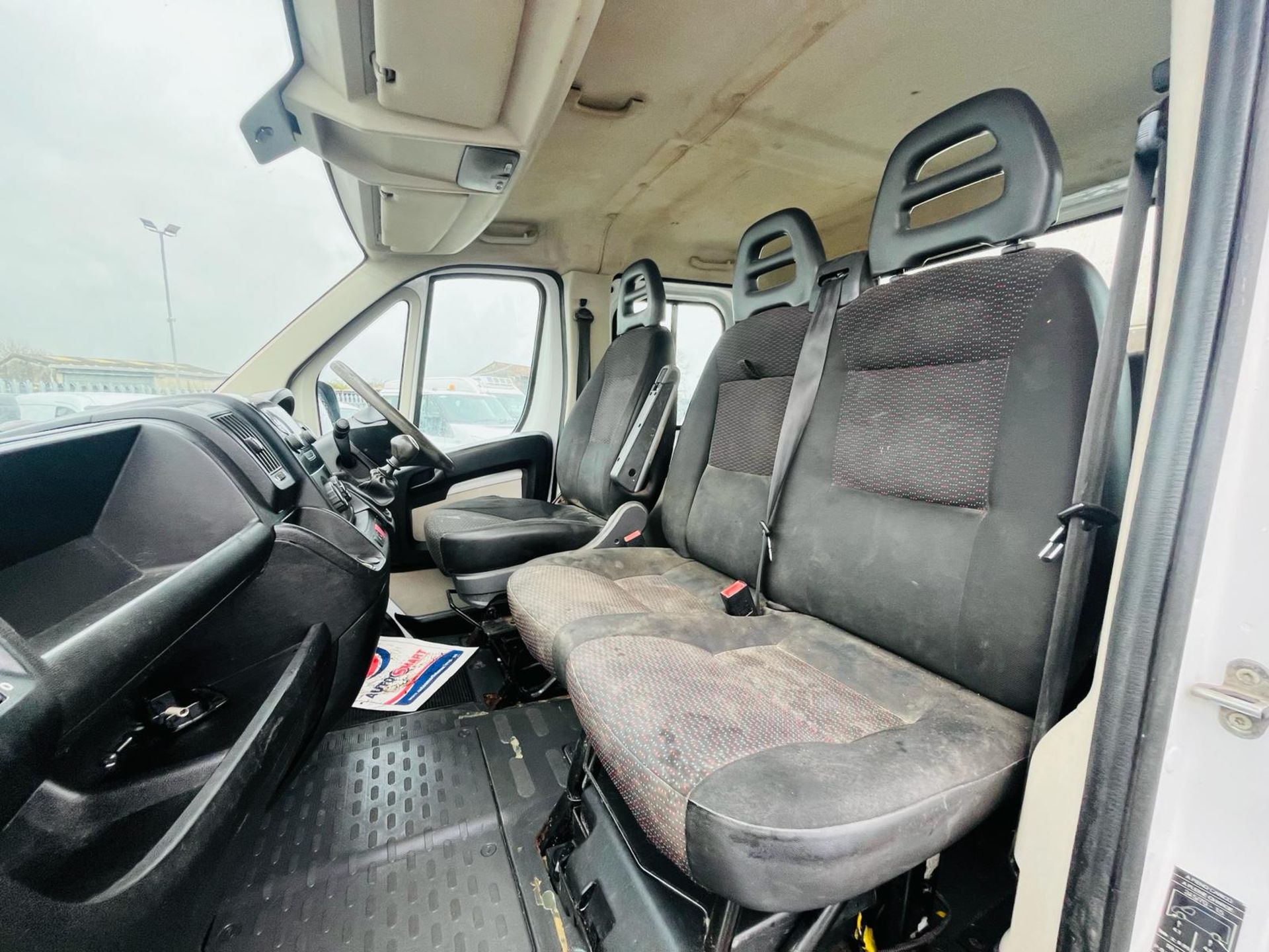 ** ON SALE ** Peugeot Boxer 335 2.2 Hdi Tipper 130 L3H1 Crewcab 2016'16 Reg'-Bluetooth Handsfree - Image 25 of 38