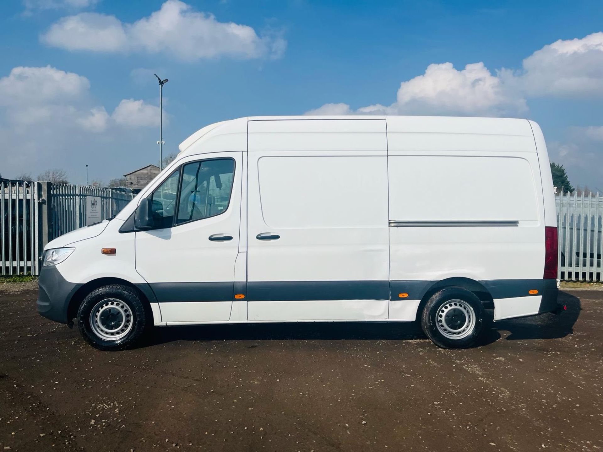 Mercedes-Benz Sprinter Fridge / Freezer 314 CDI 3.5T 2.1 L2 H2 2020 '20 reg' - A/C - ULEZ Compliant - Image 4 of 28