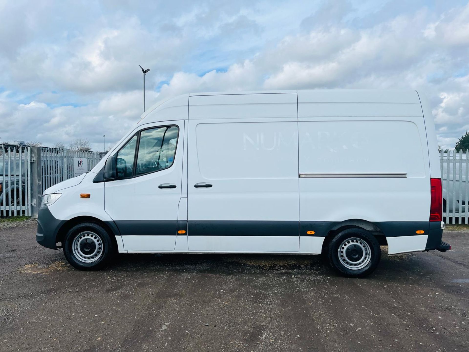 Mercedes-Benz Sprinter Fridge / Freezer 314 CDI 3.5T 2.1 L2 H2 2019 '69 Reg' - A/C - ULEZ Compliant - Image 4 of 29