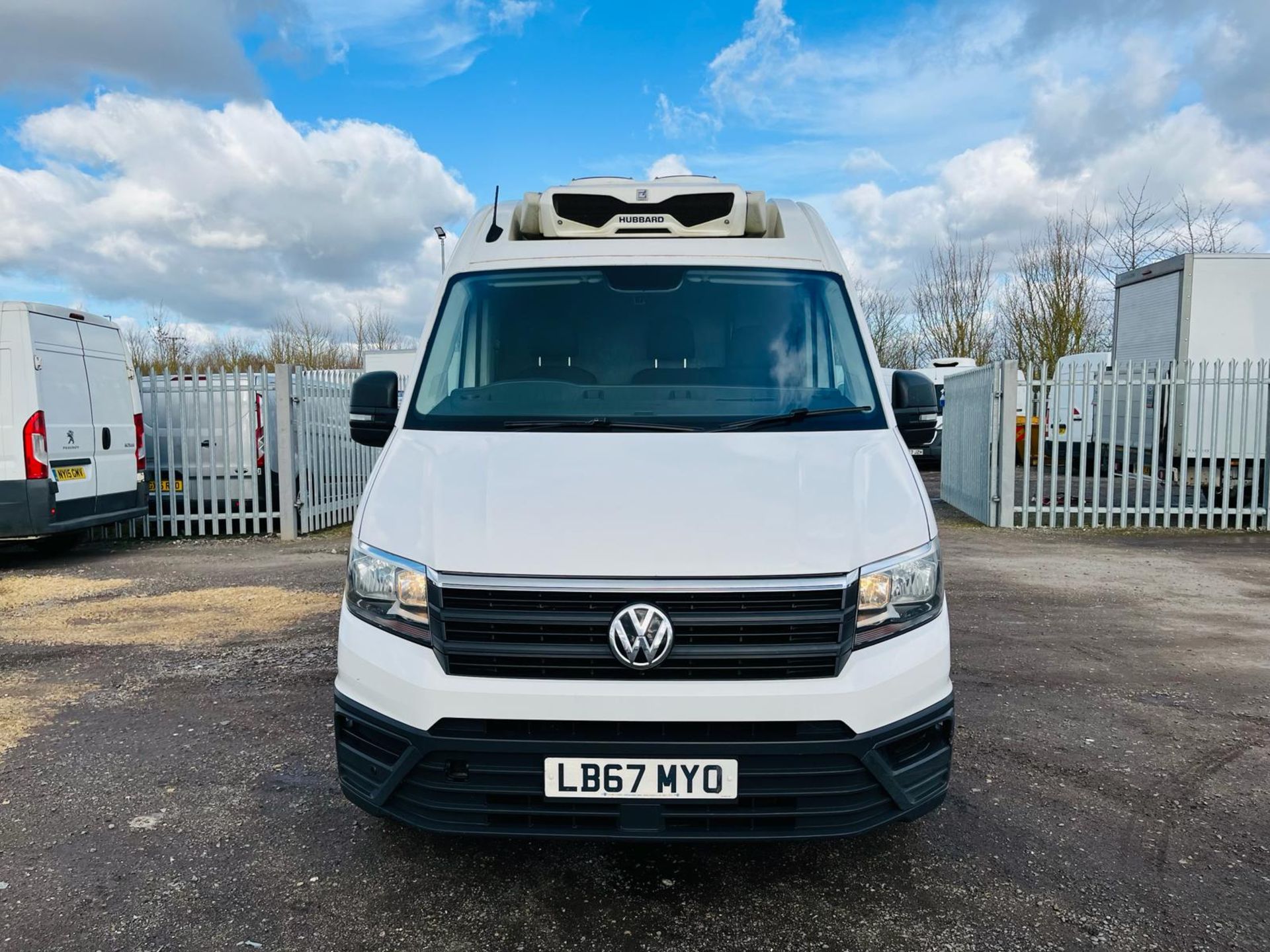 Volkswagen Crafter CR35 Startline TDI 140 2.0 BMT L2 H2 Fridge/Freezer 2018 '67 Reg'-ULEZ Compliant - Bild 2 aus 27