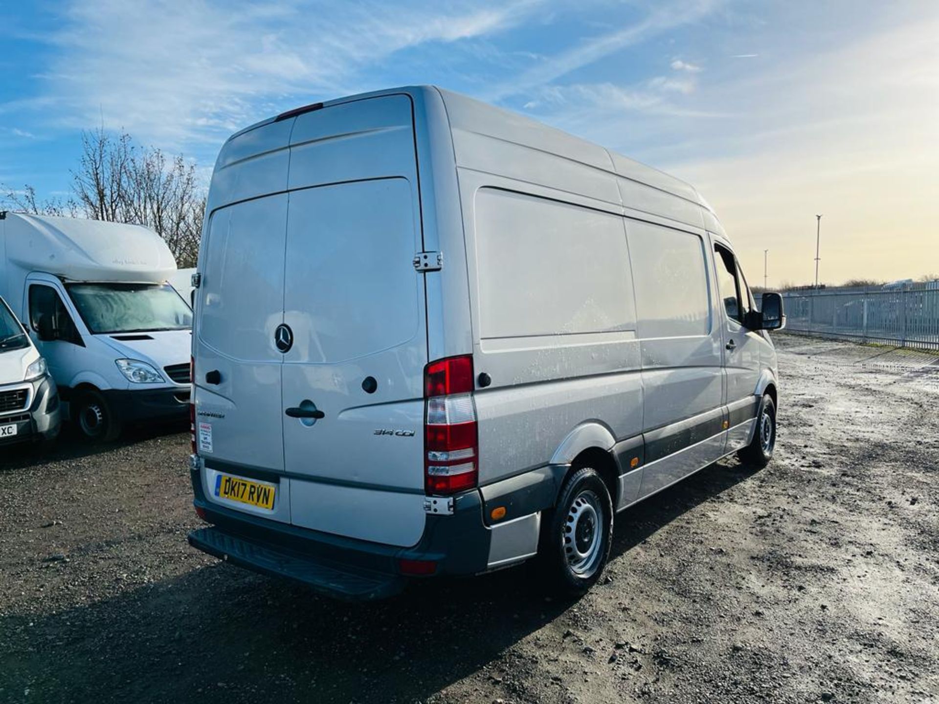 ** ON SALE ** Mercedes Benz Sprinter 2.1 314 CDI 3.5T L2 H3 Fridge/Freezer 2017 '17 Reg' - Bild 13 aus 28