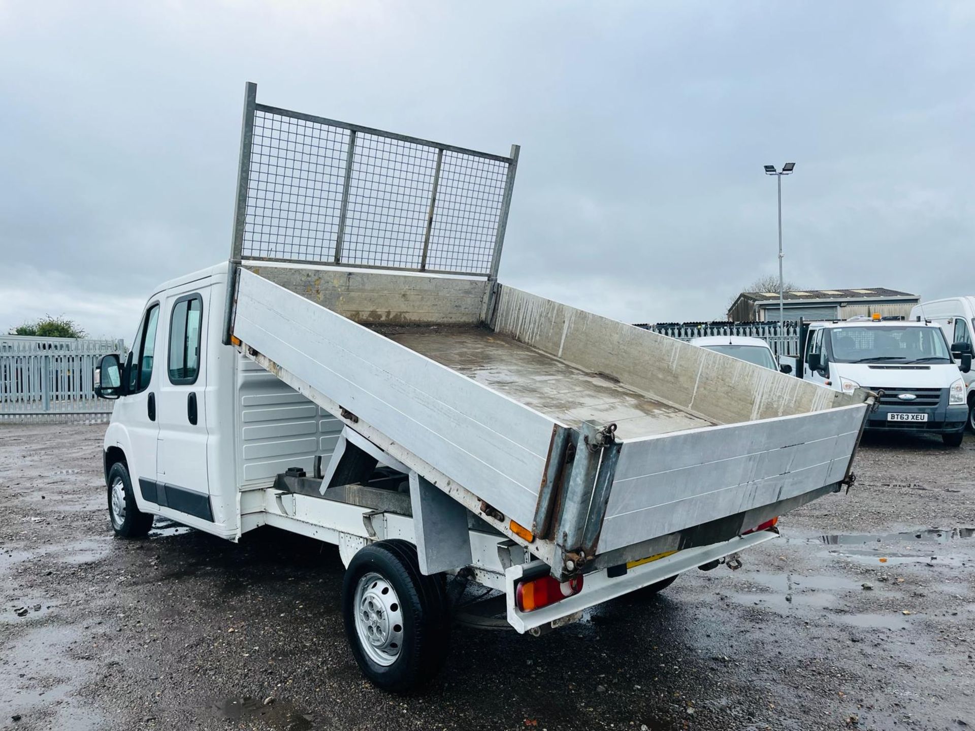 ** ON SALE ** Peugeot Boxer 335 2.2 Hdi Tipper 130 L3H1 Crewcab 2016'16 Reg'-Bluetooth Handsfree - Image 9 of 38