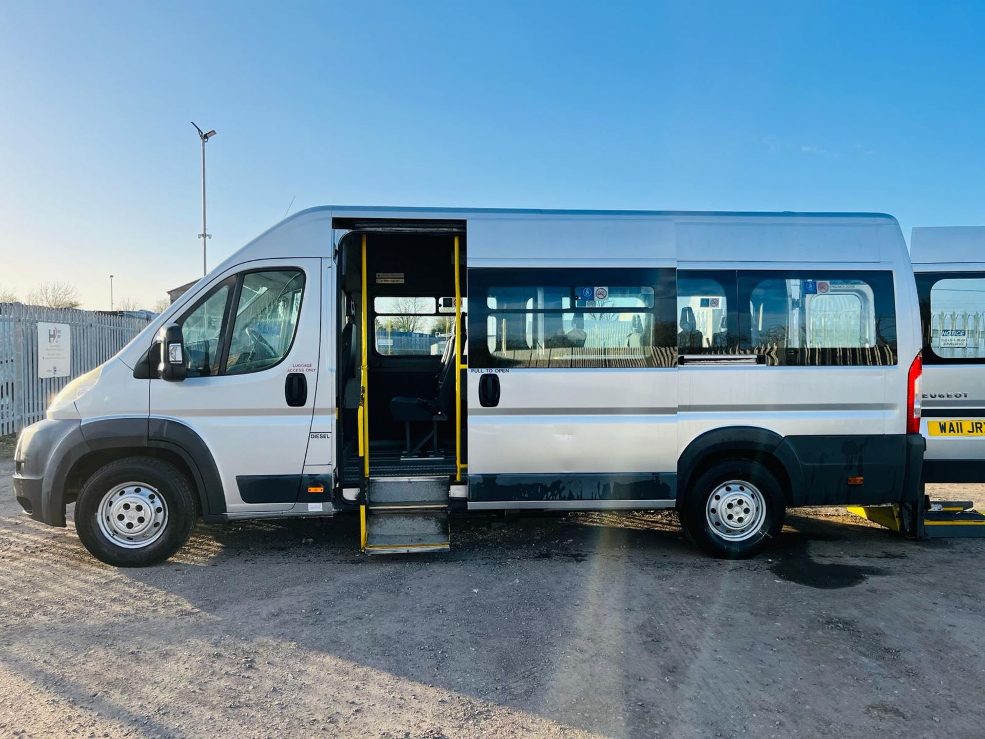 ** ON SALE ** Peugeot Boxer 435 2.0 HDI Minibus L4 H2 2011'11 Reg' -1 Former Keeper-Extra Long Wheel - Image 5 of 31