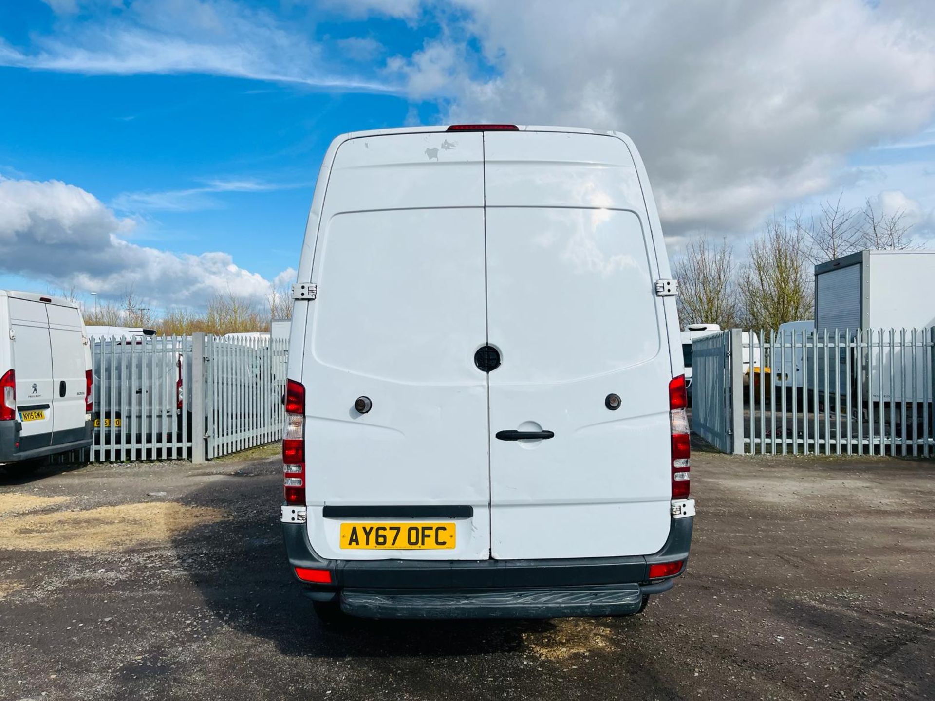 Mercedes Benz Sprinter CDI 416 Fridge/Freezer 2.2 L2H3 2017'67 Reg -1 Owner From New-ULEZ COMPLIANT - Image 6 of 25