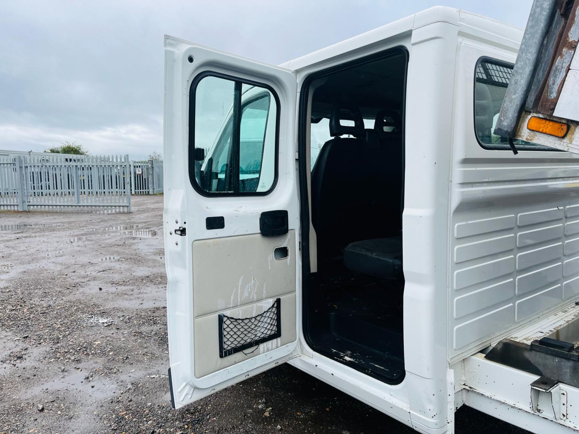 ** ON SALE ** Peugeot Boxer 335 2.2 Hdi Tipper 130 L3H1 Crewcab 2016'16 Reg'-Bluetooth Handsfree - Image 28 of 38