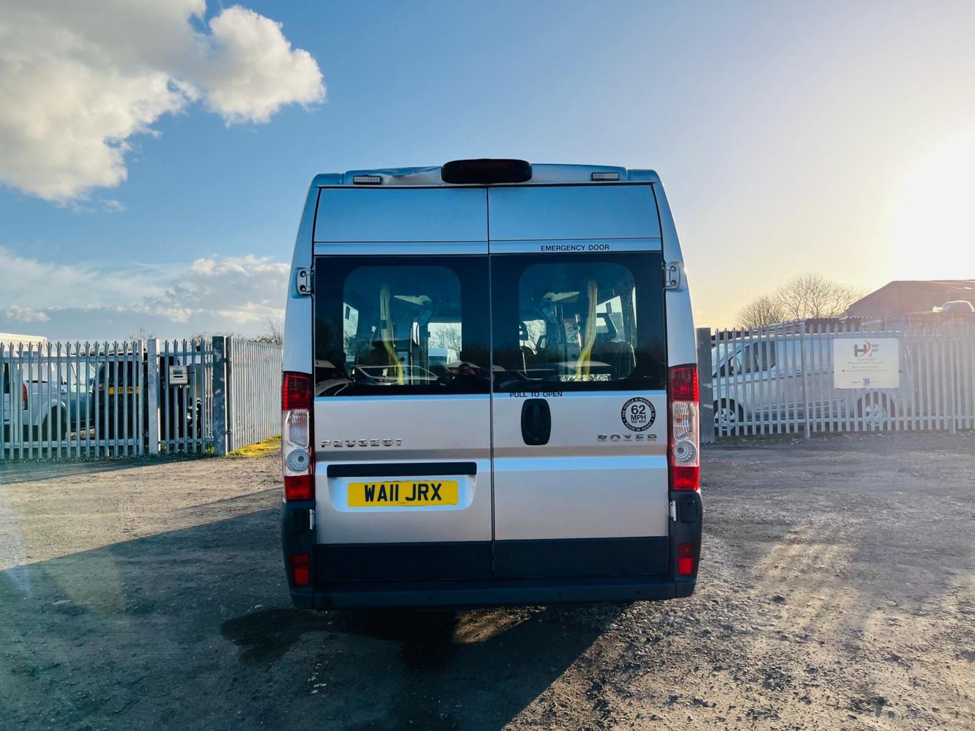 ** ON SALE ** Peugeot Boxer 435 2.0 HDI Minibus L4 H2 2011'11 Reg' -1 Former Keeper-Extra Long Wheel - Image 12 of 31