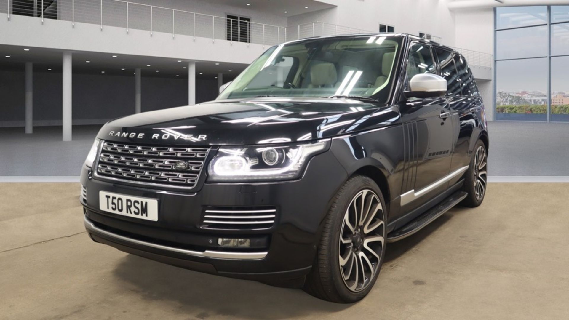 ** ON SALE ** Land Rover Range Rover Vogue 4.4 SDV8 Autobiography 2014 '14 Reg' Sat Nav - A/C - Image 2 of 7