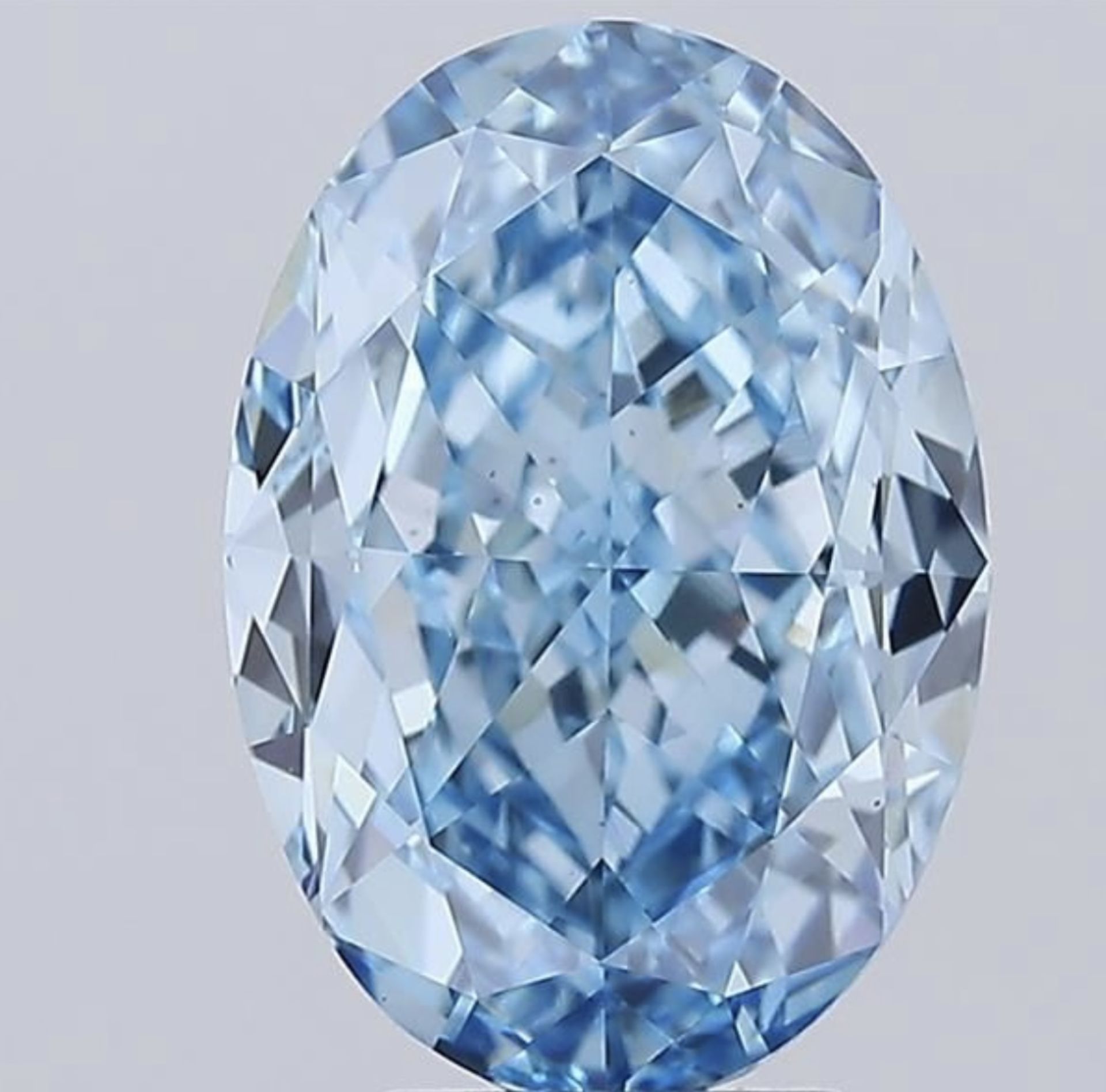 Oval Diamond 5.09 Carat Fancy Blue Colour VS1 Clarity EX EX - IGI - Bild 8 aus 9