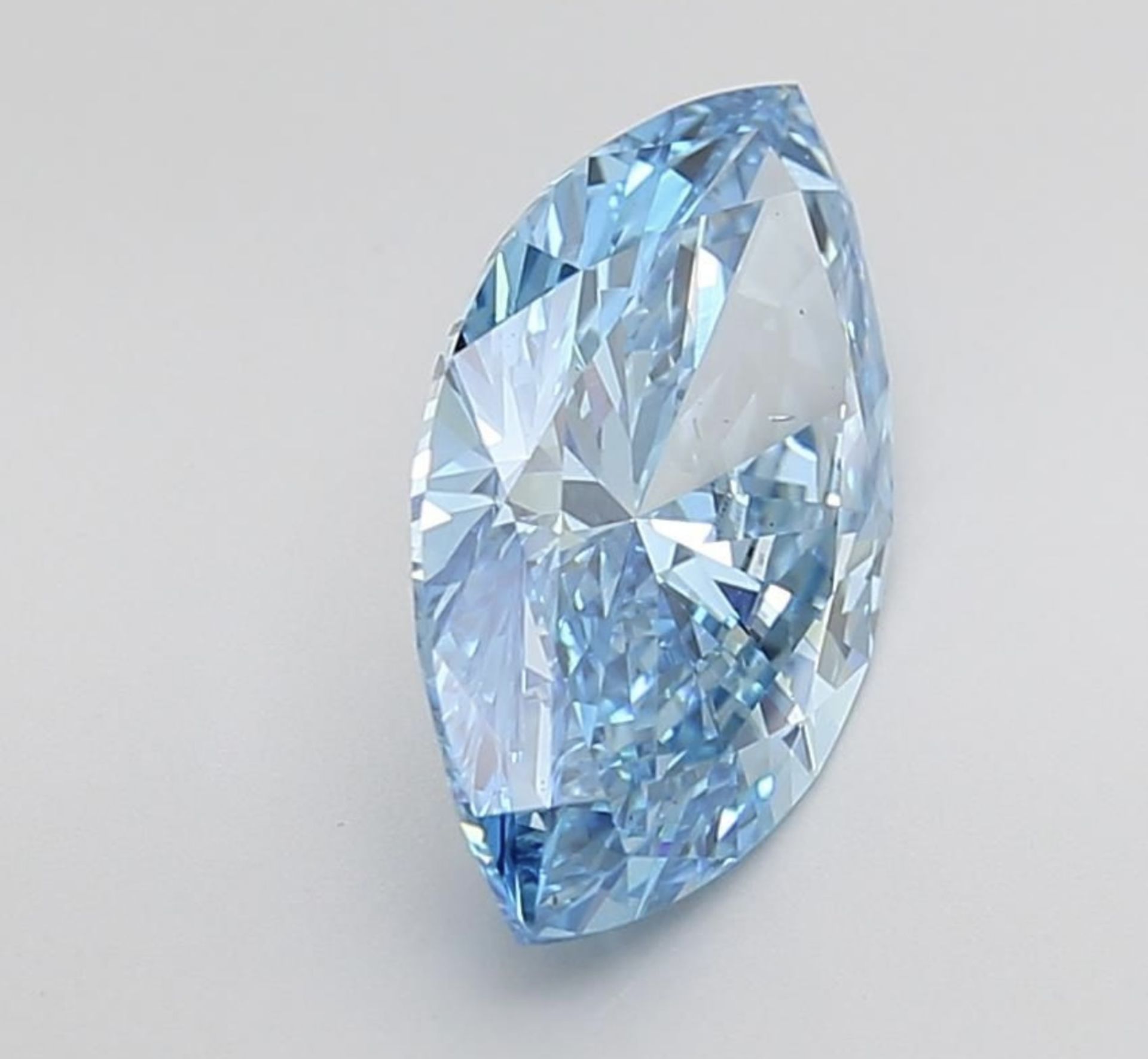 ** ON SALE ** Marquise cut 4.02 Carat Diamond Fancy Blue Colour VS2 Clarity EX EX - IGI - Bild 7 aus 9